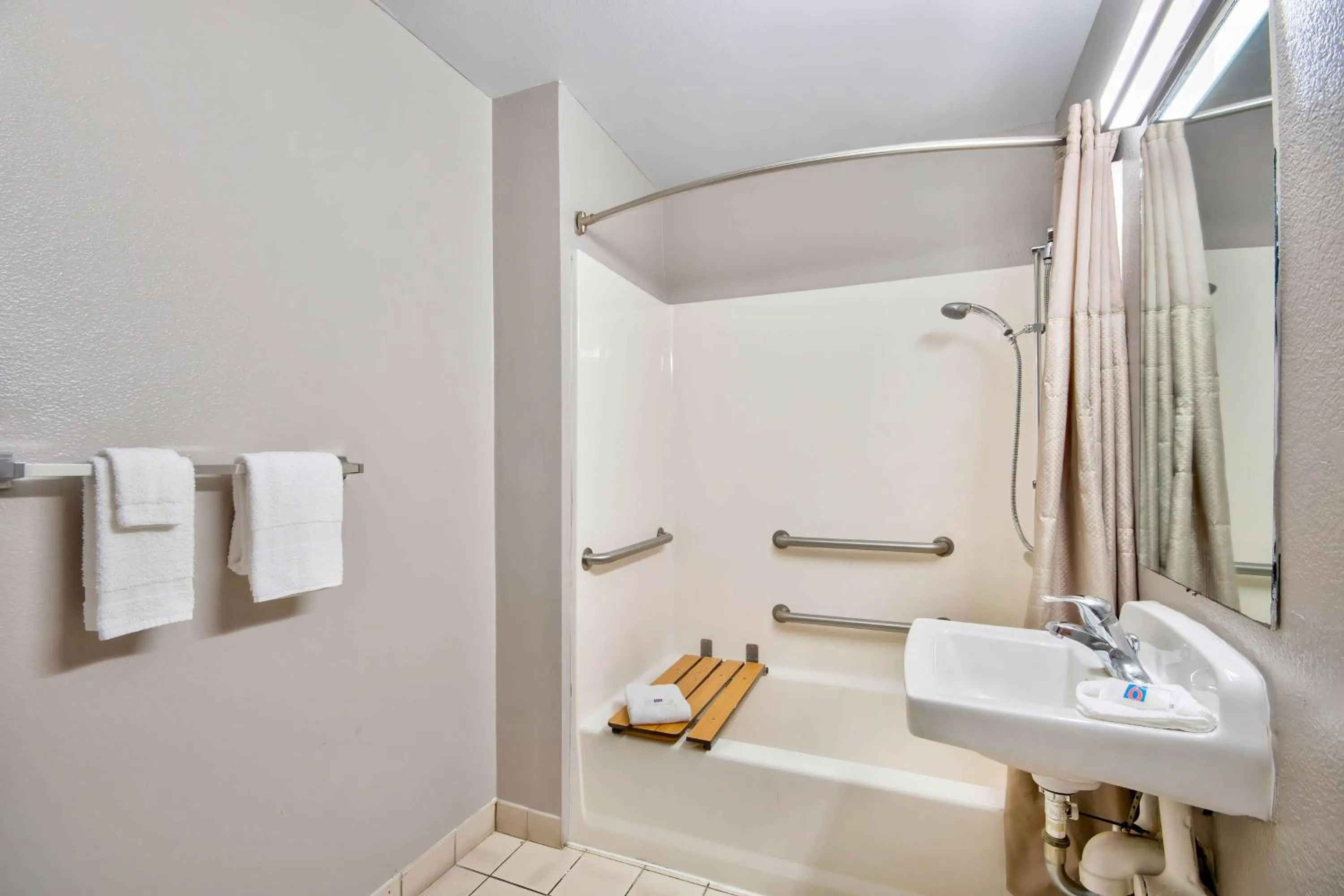 Bathroom in Motel 6-Austin, TX - North