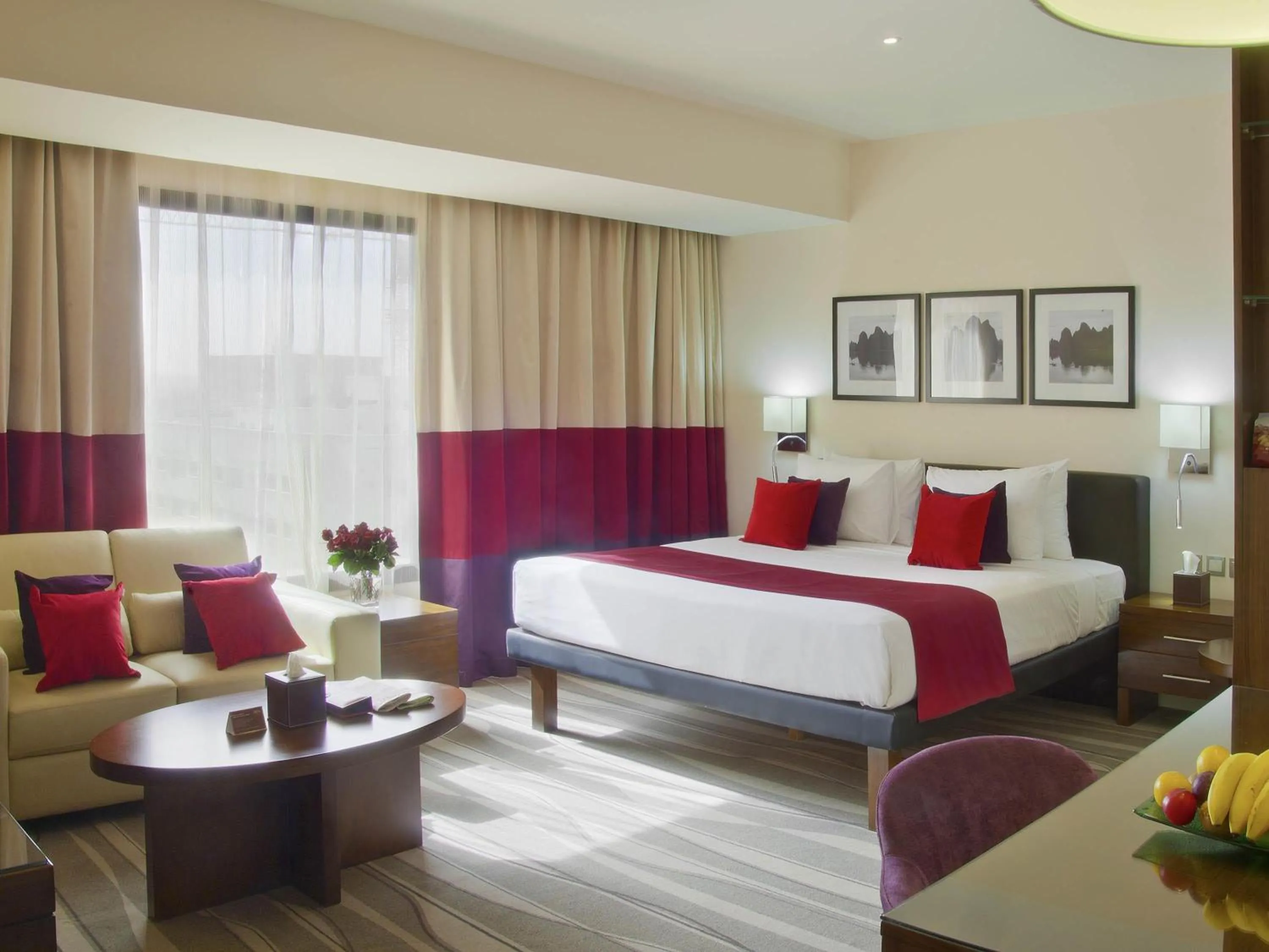 Bedroom, Bed in Novotel Suites Riyadh Olaya
