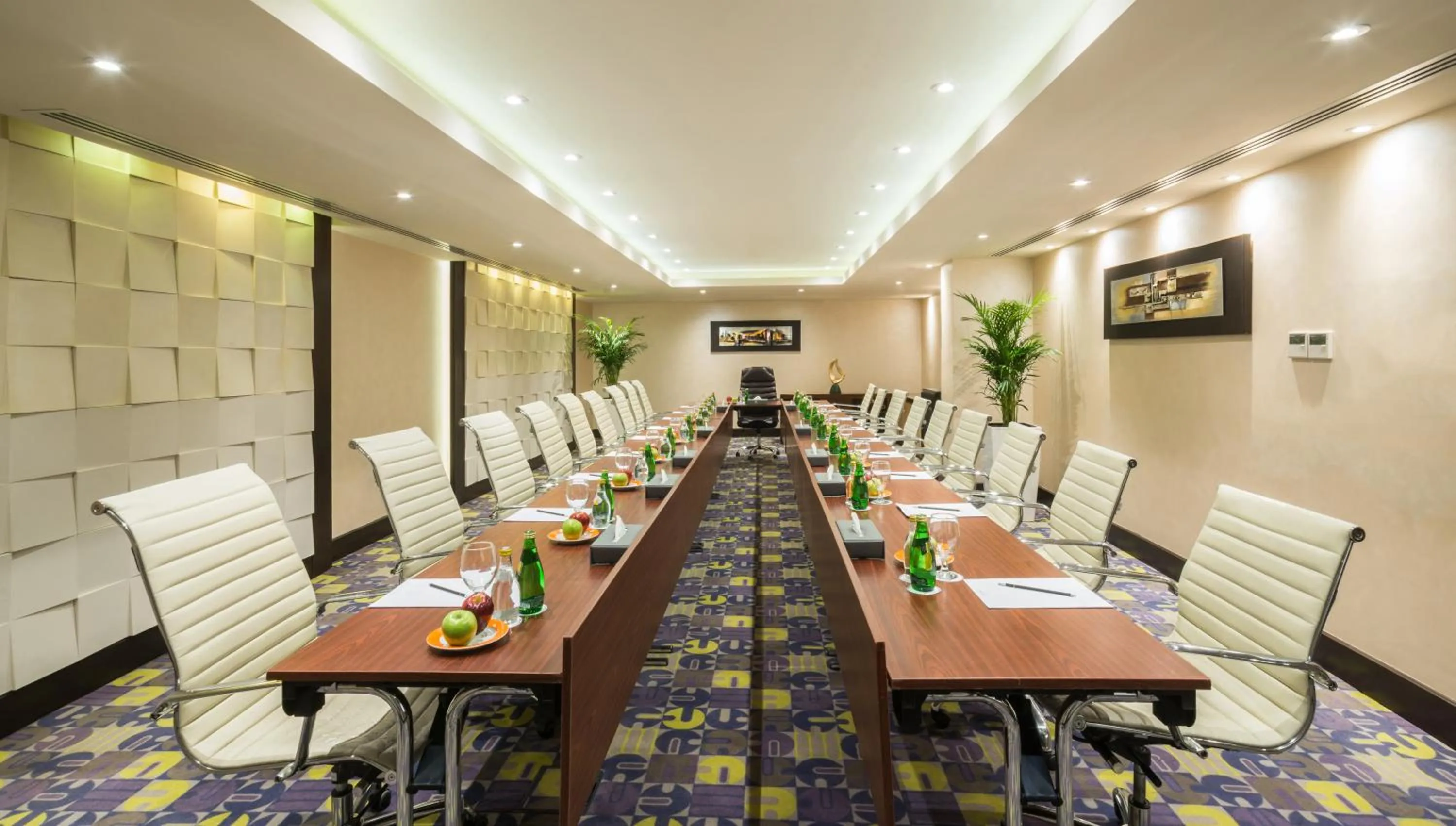 Meeting/conference room in Novotel Suites Riyadh Olaya