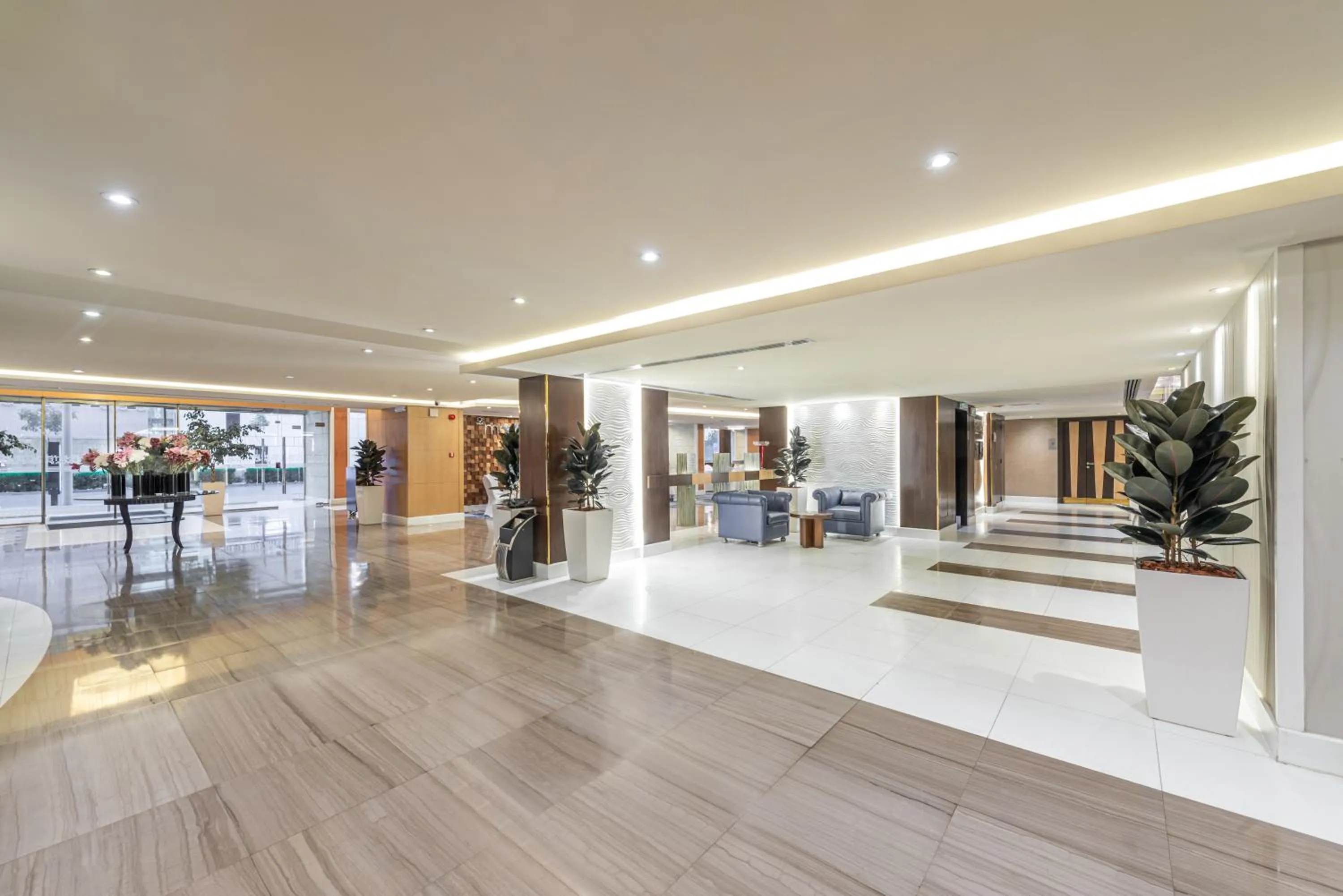 Lobby or reception in Novotel Suites Riyadh Olaya