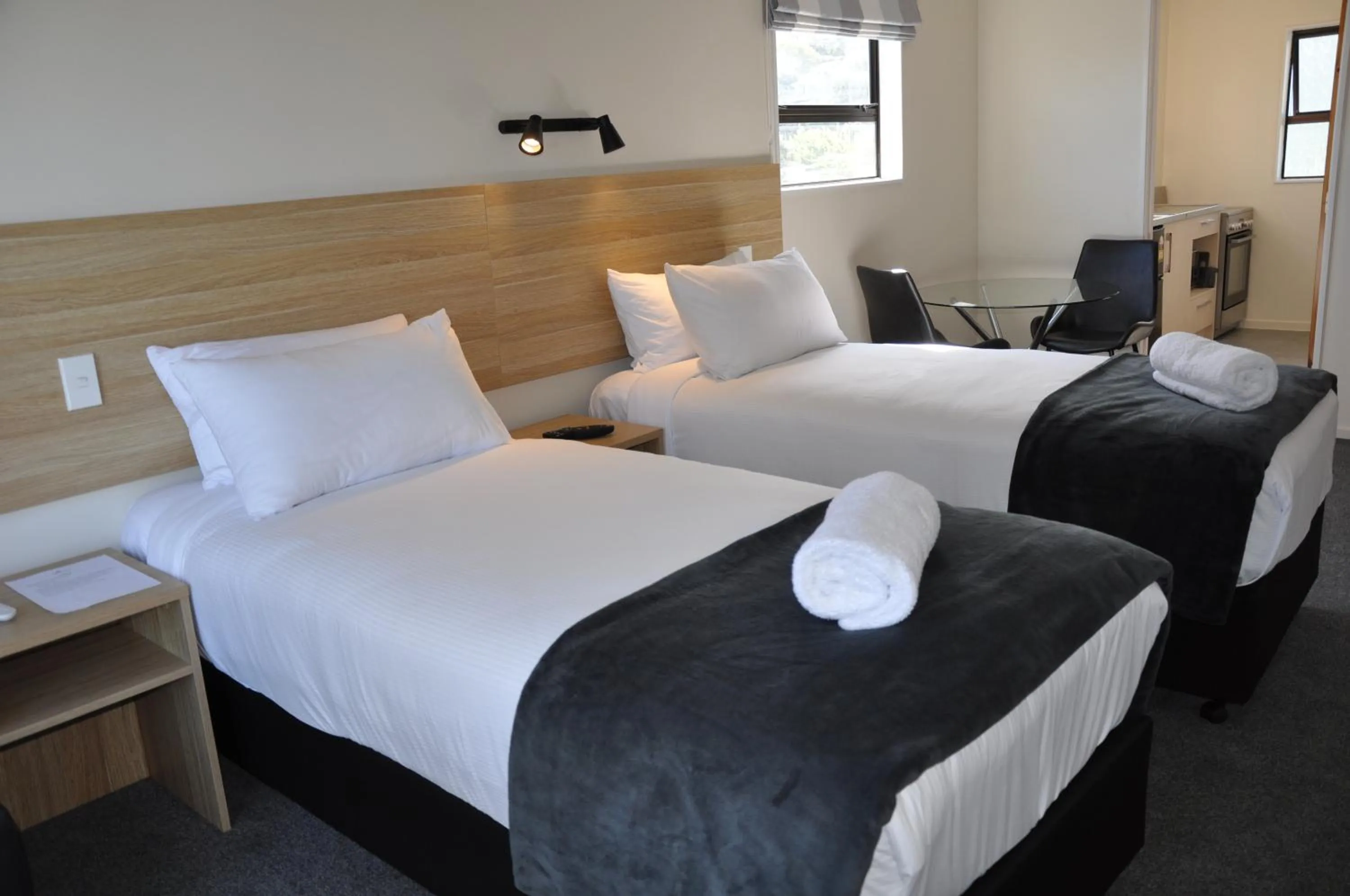 Bed in Balmoral Motel