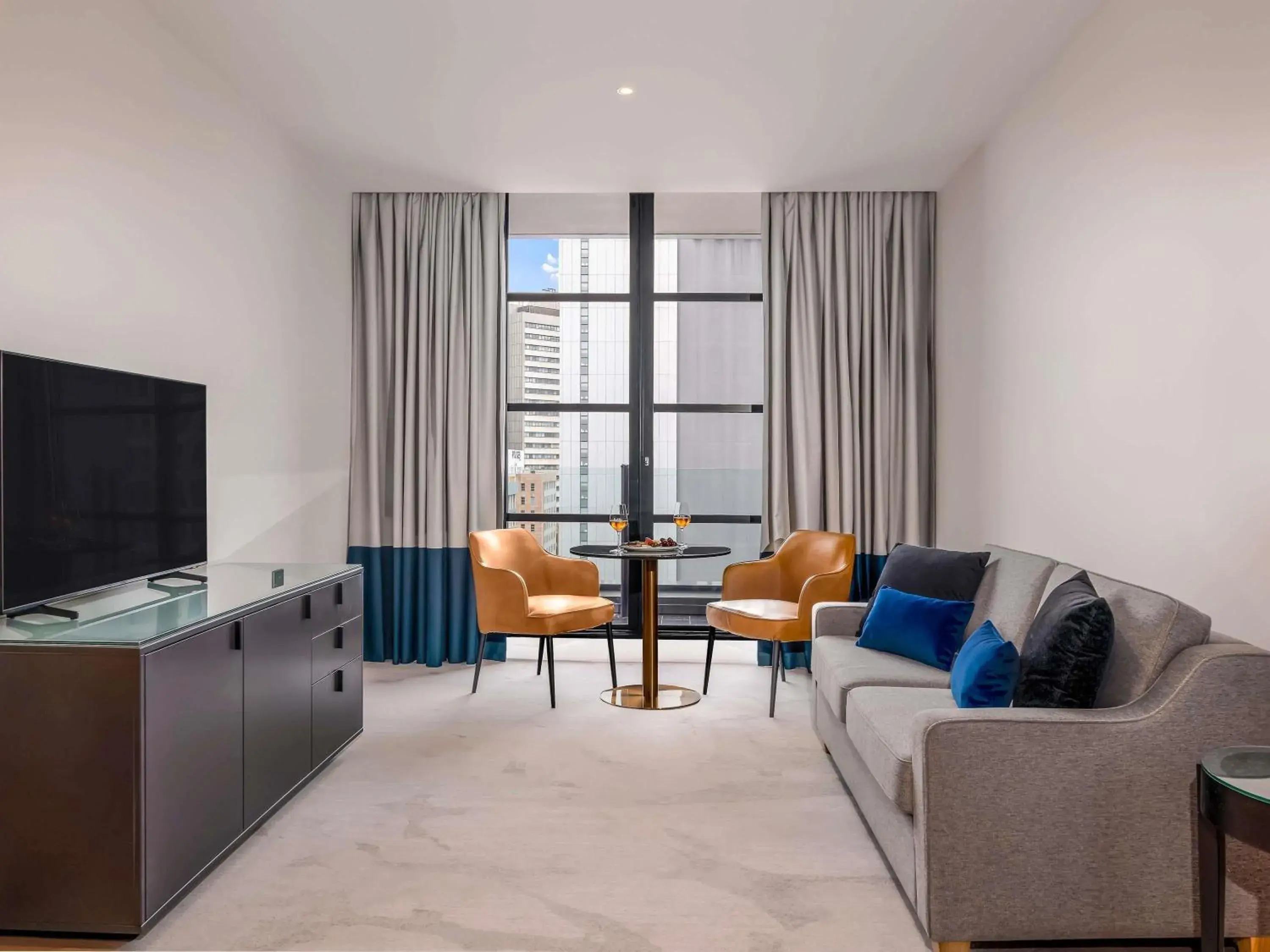 Bedroom in Peppers Waymouth Hotel Bedroom in Peppers Waymouth Hotel