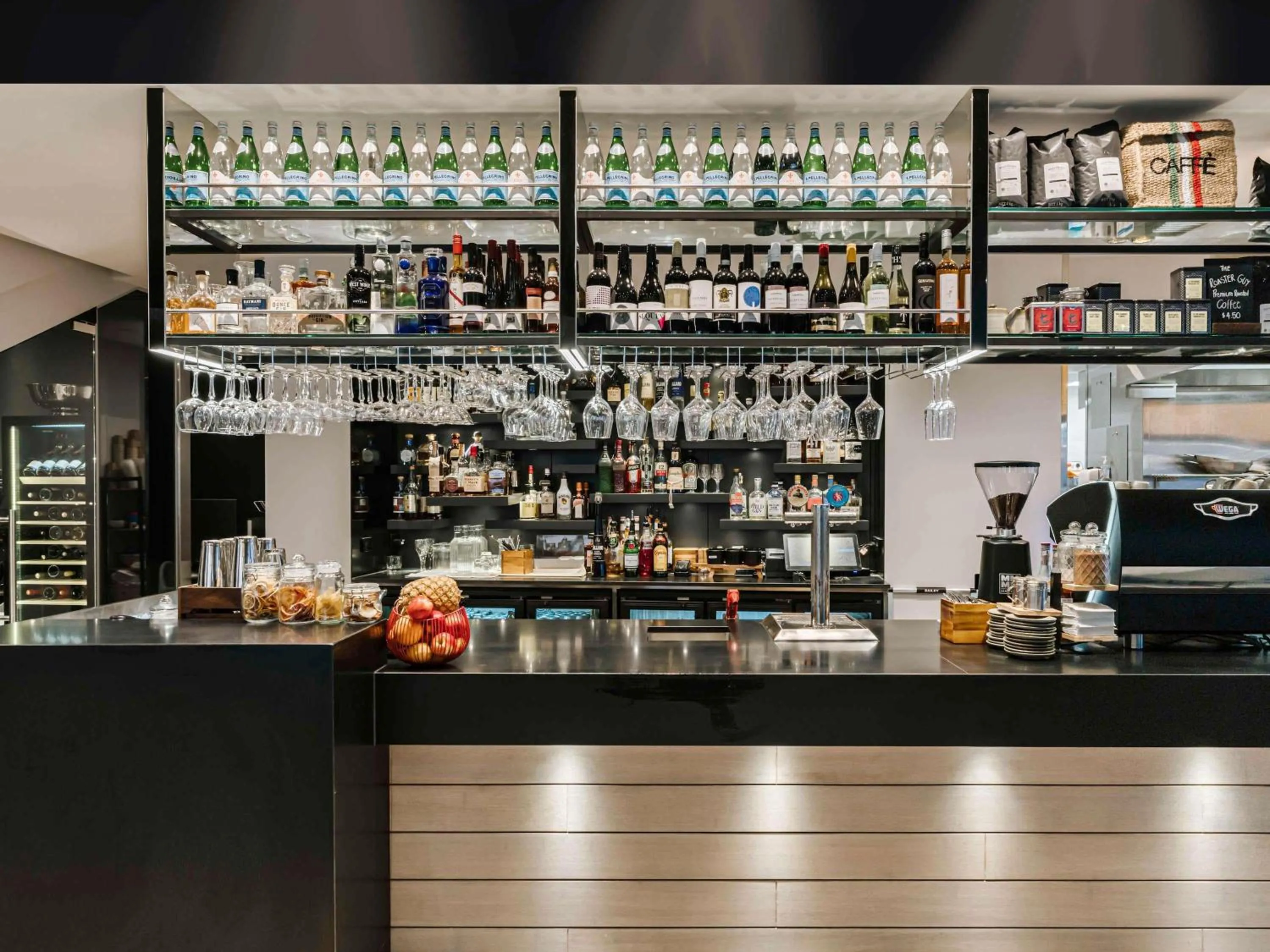 Property building in Peppers Waymouth Hotel