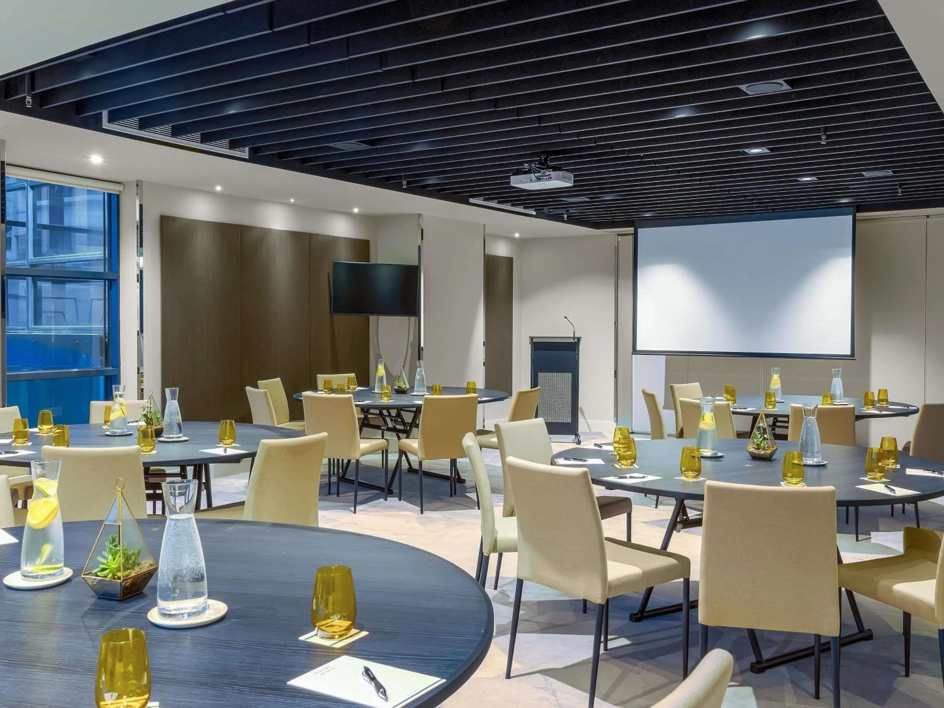 Meeting/conference room in Peppers Waymouth Hotel