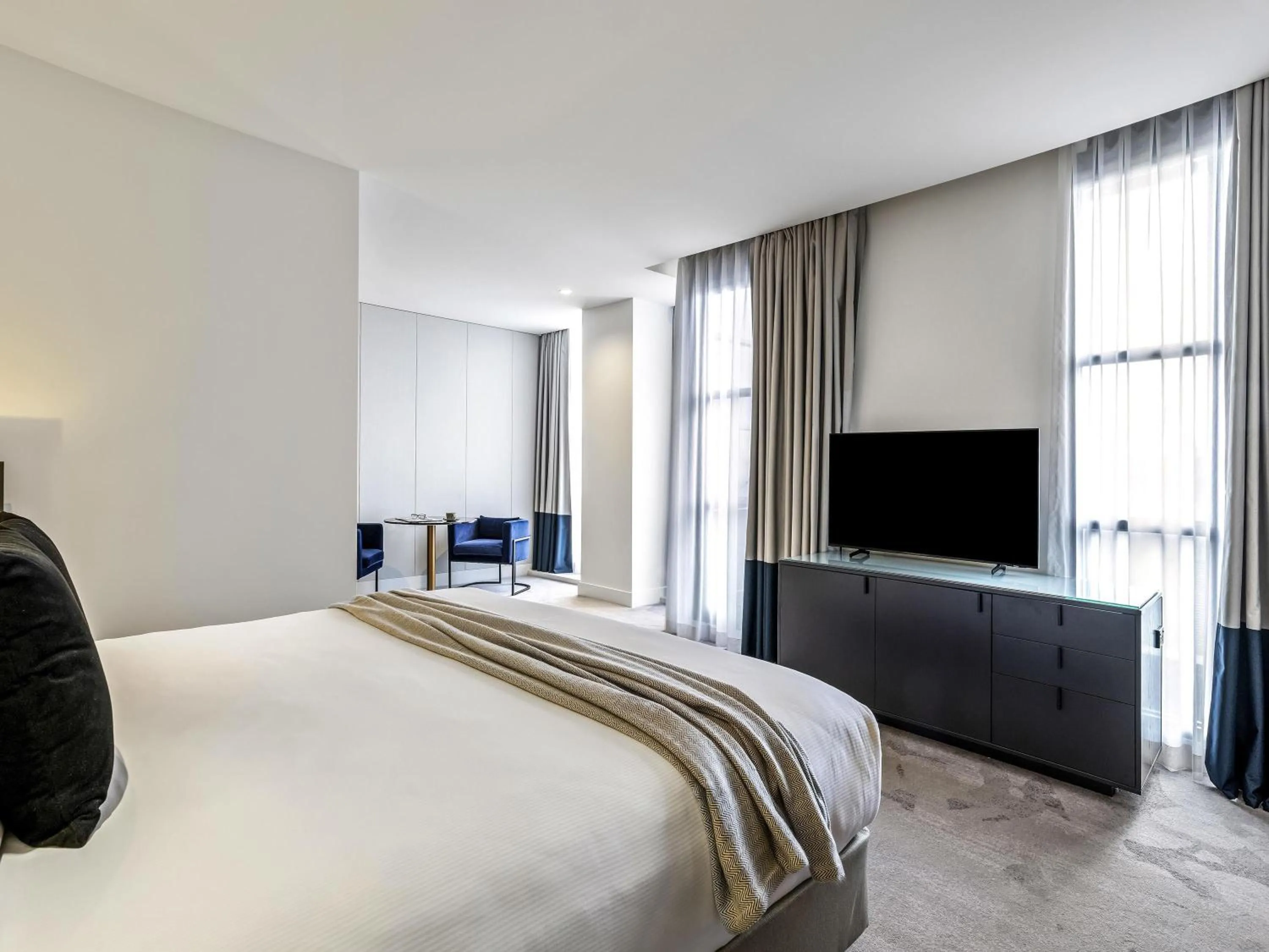 Bedroom, Bed in Peppers Waymouth Hotel