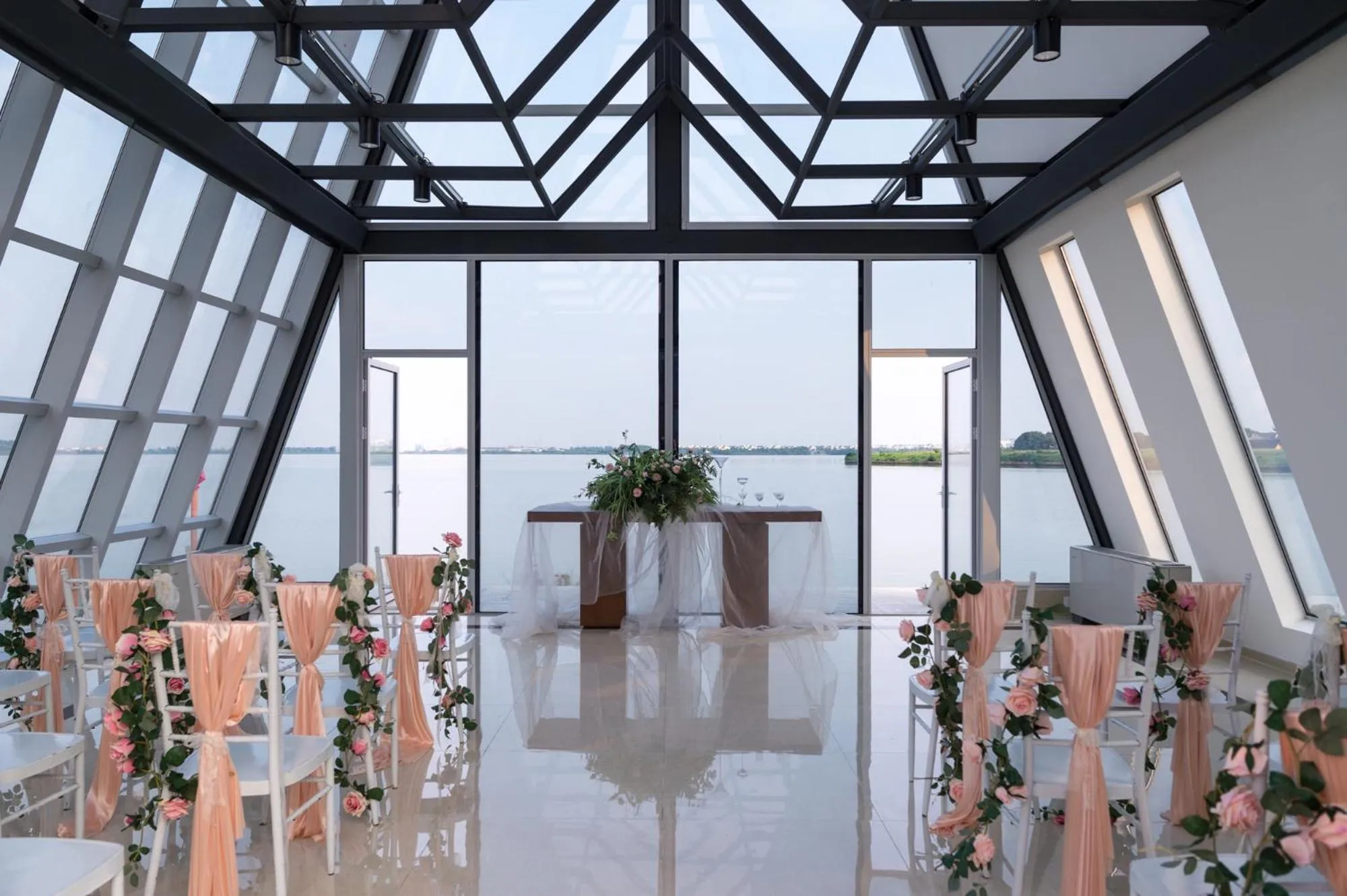 wedding in Suzhou Tongli Lake View Hotel