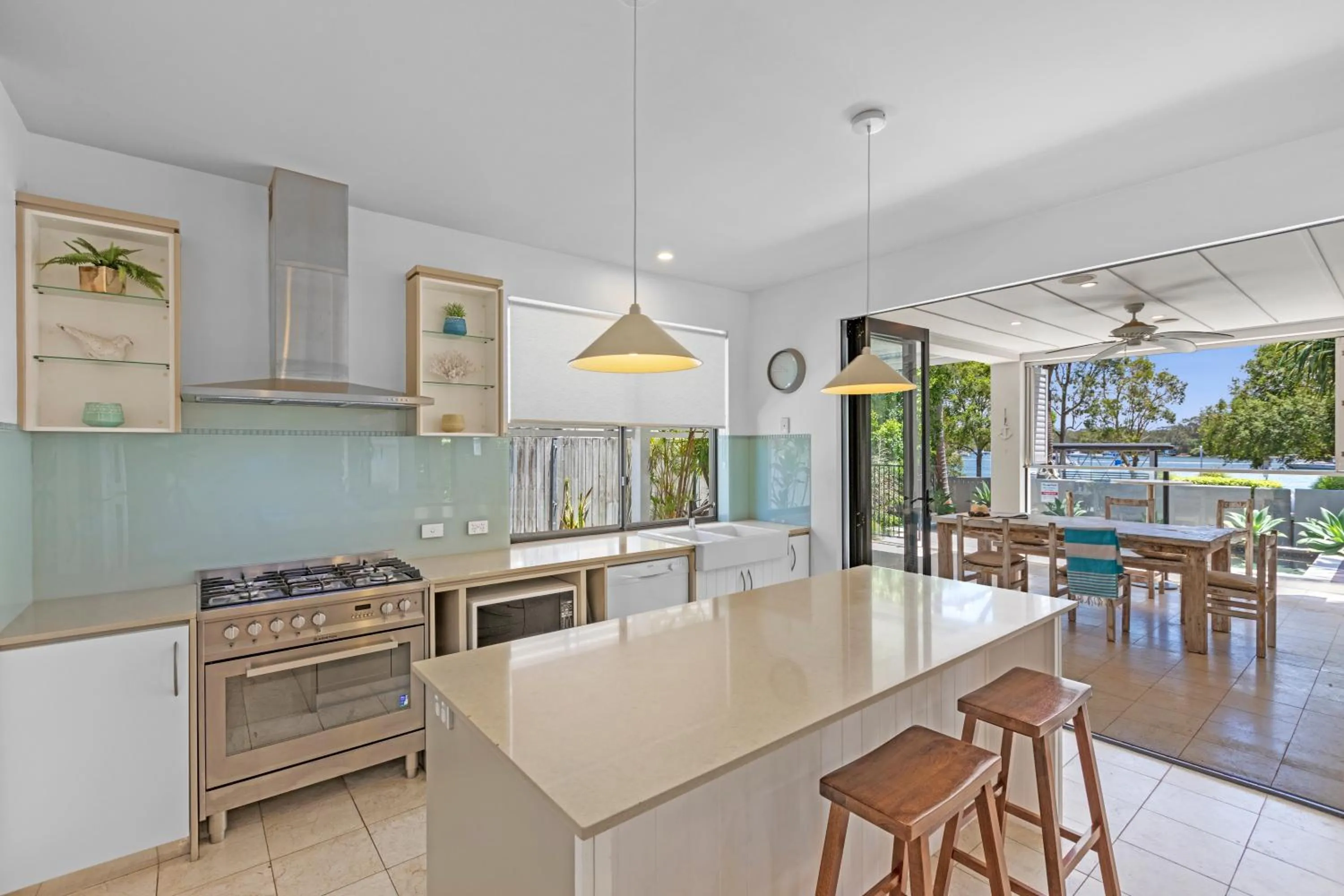 Kitchen or kitchenette in Noosa Village River Resort