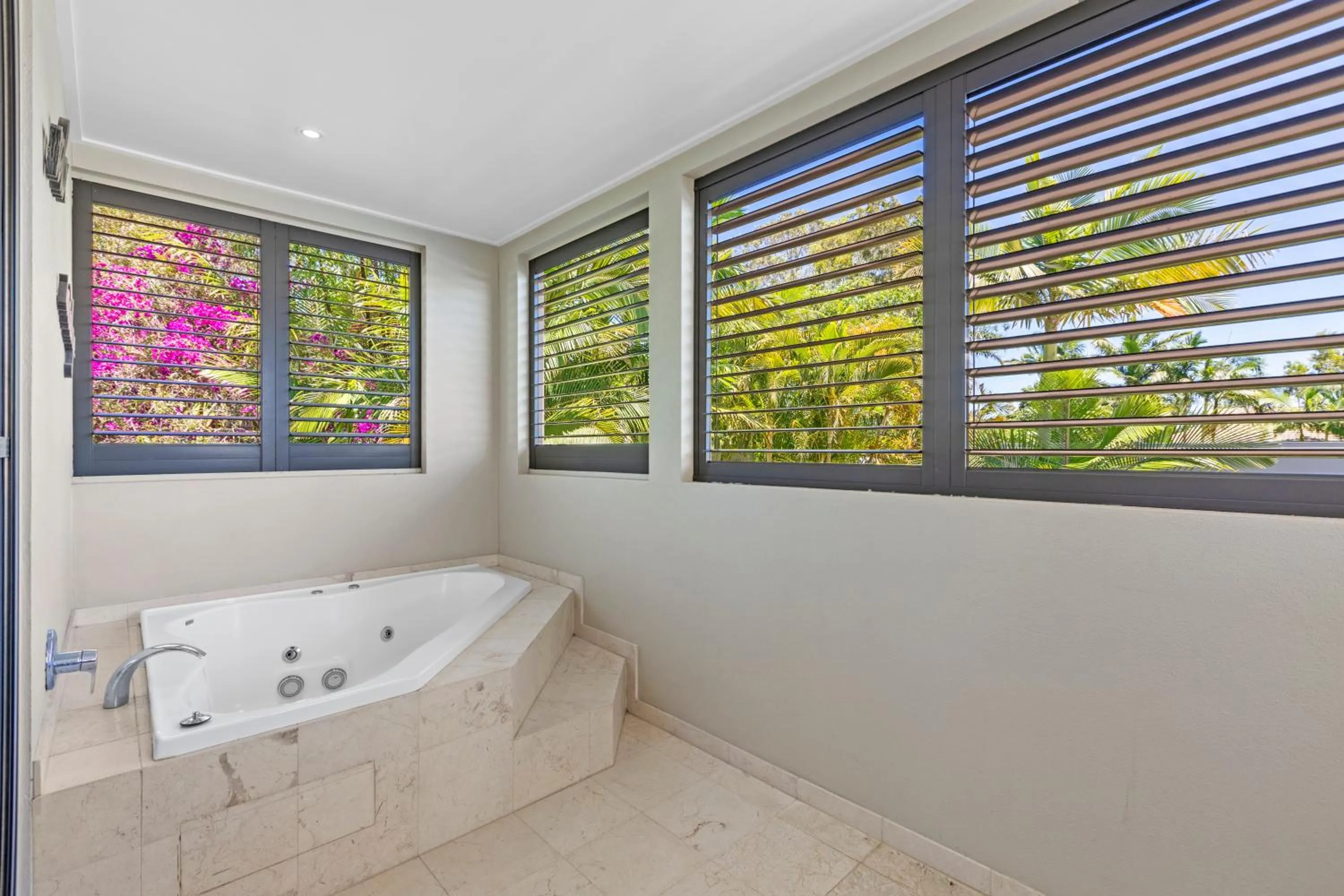 Hot Tub in Noosa Village River Resort