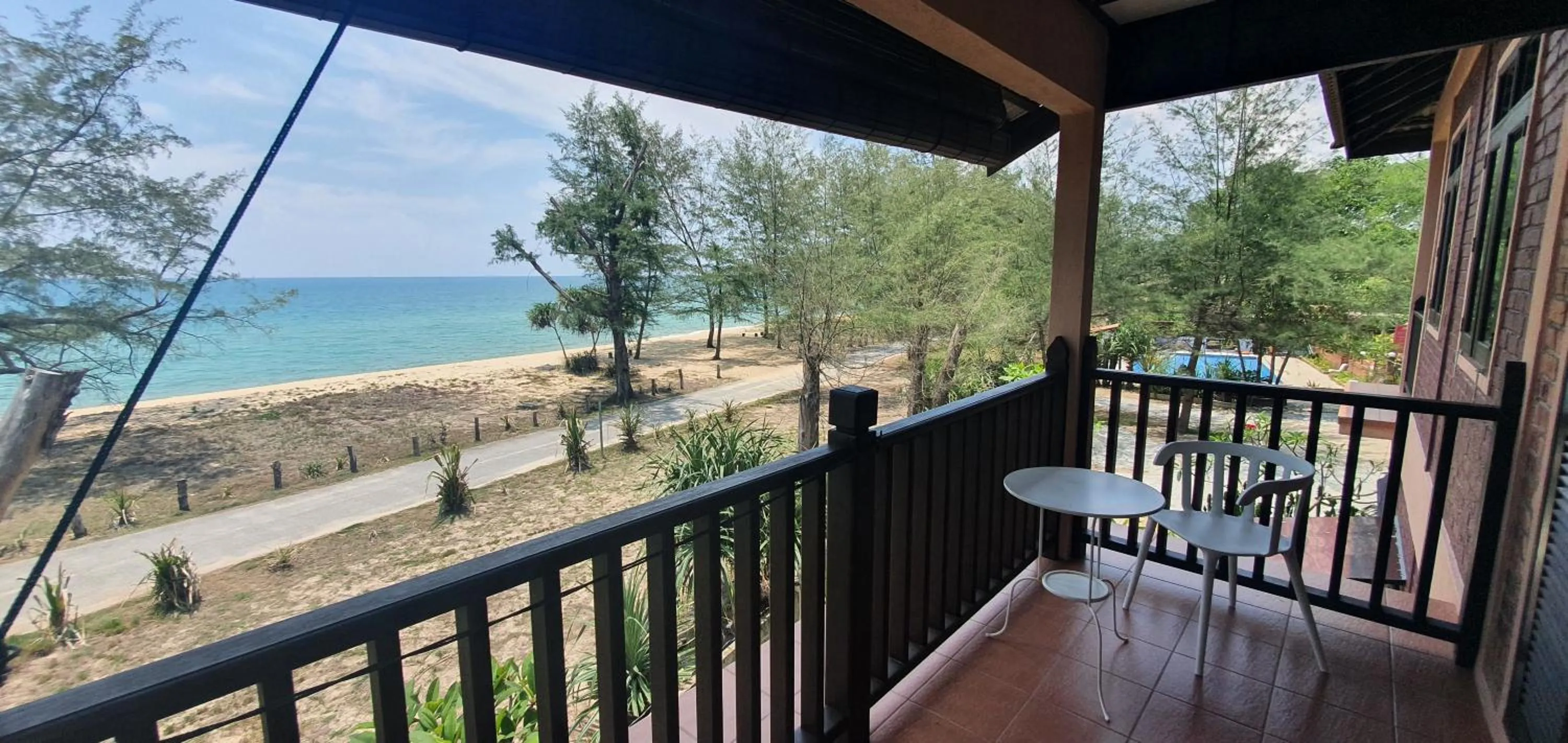 Pandan Laut Beach Resort