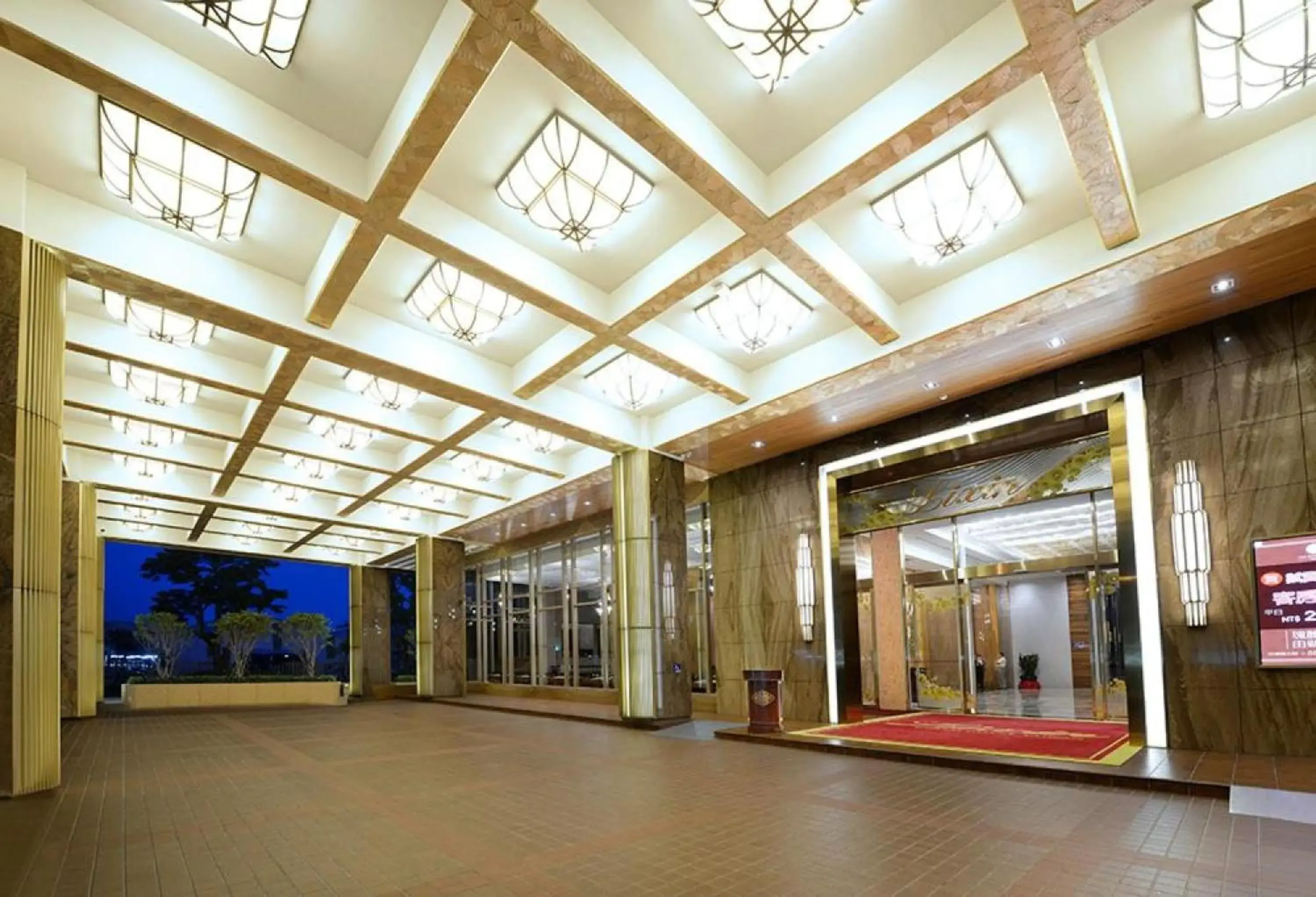 Property building in CHECK inn Select Tainan Yongkang Property building in CHECK inn Select Tainan Yongkang