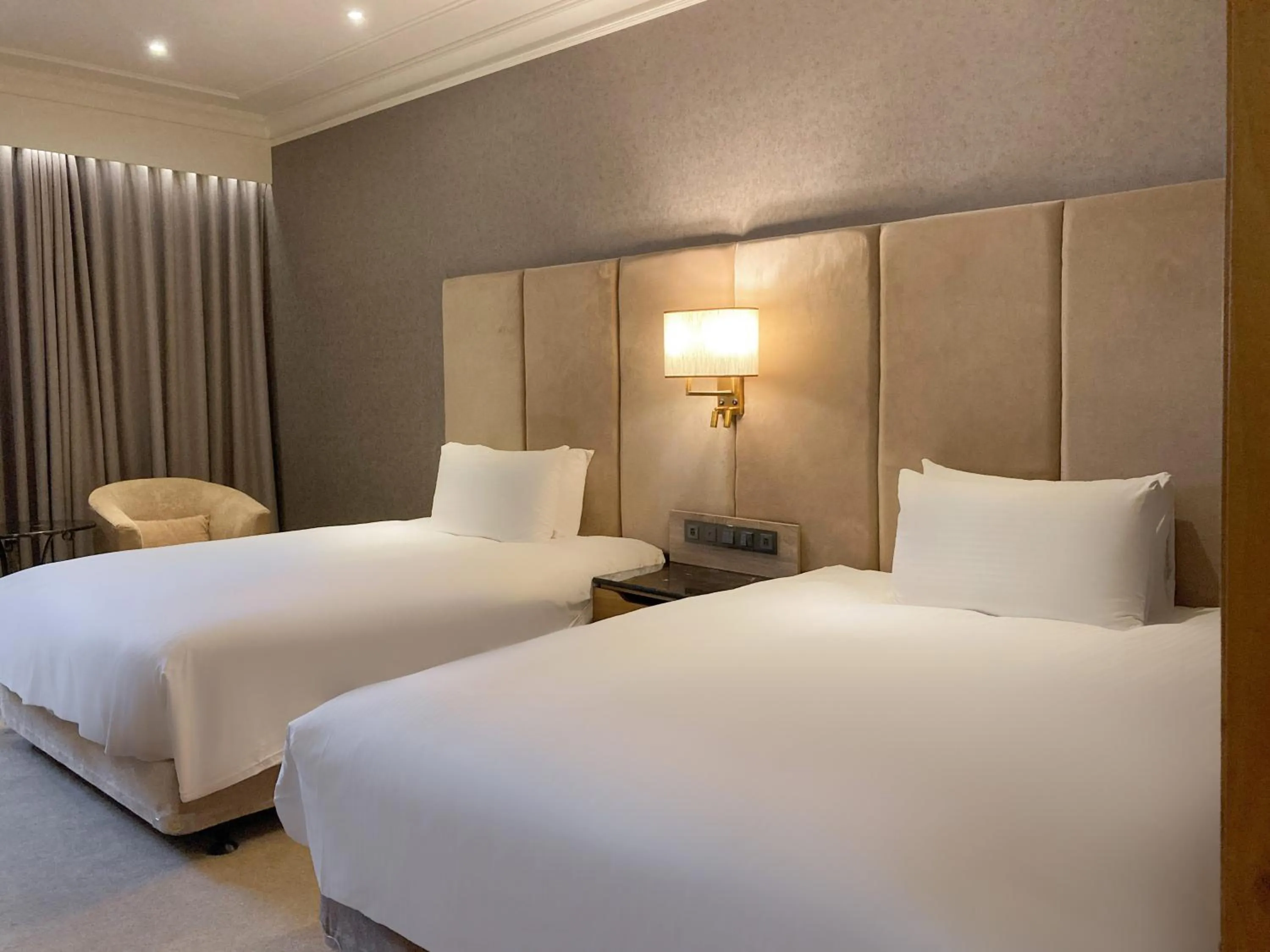 bunk bed, Bed in CHECK inn Select Tainan Yongkang