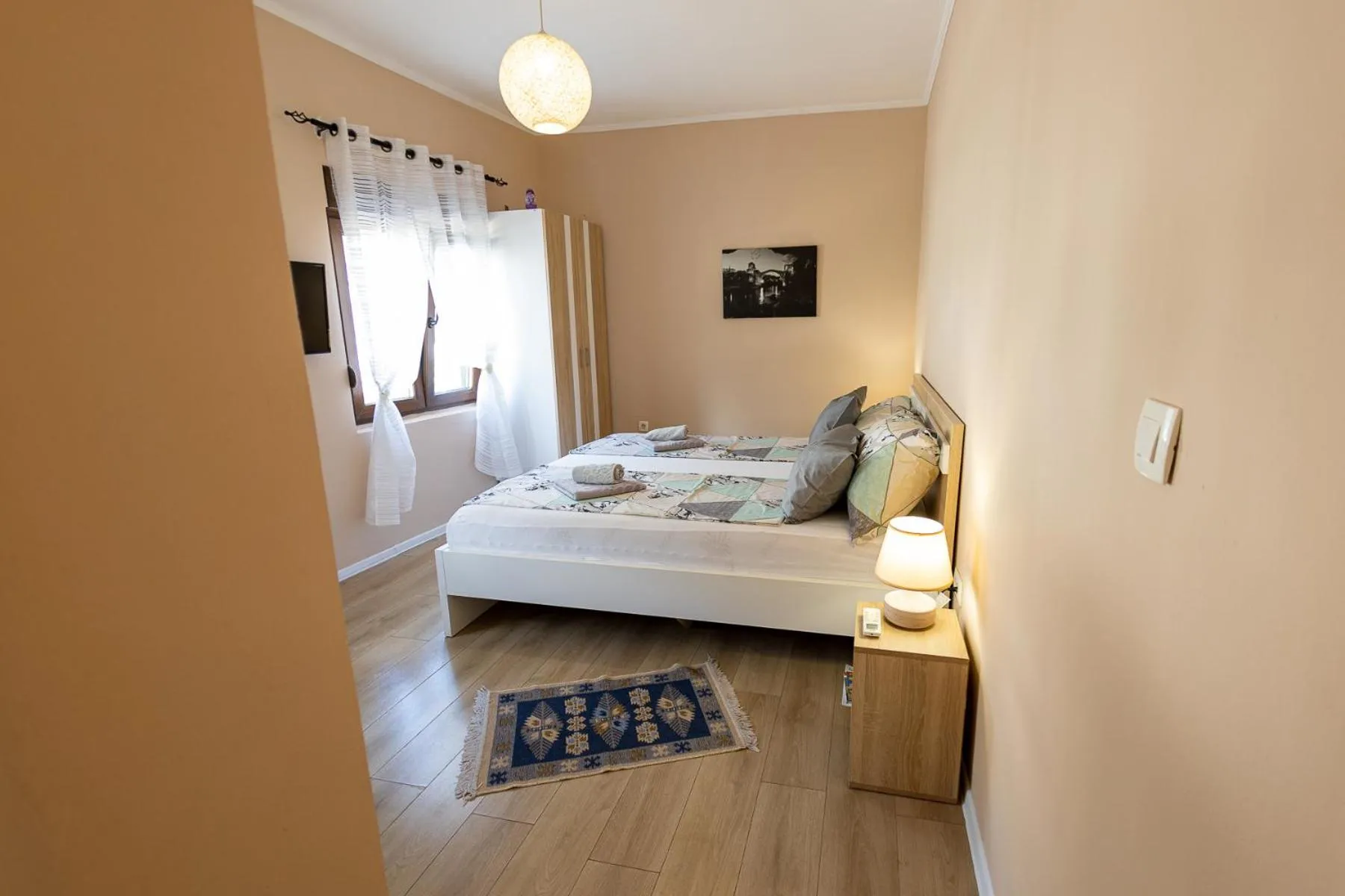 TV and multimedia, Bed in Kaldrma Guesthouse