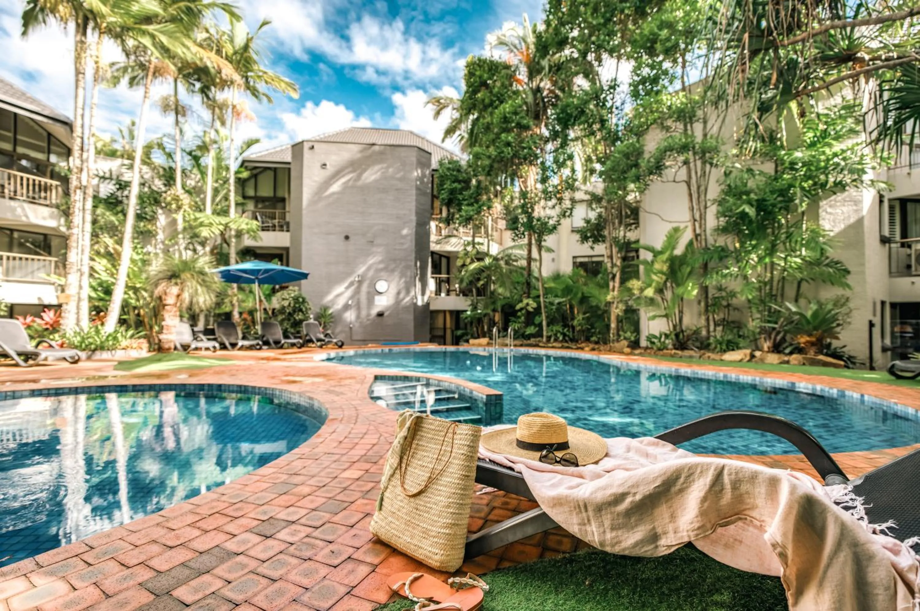 Swimming pool in Ocean Breeze Resort