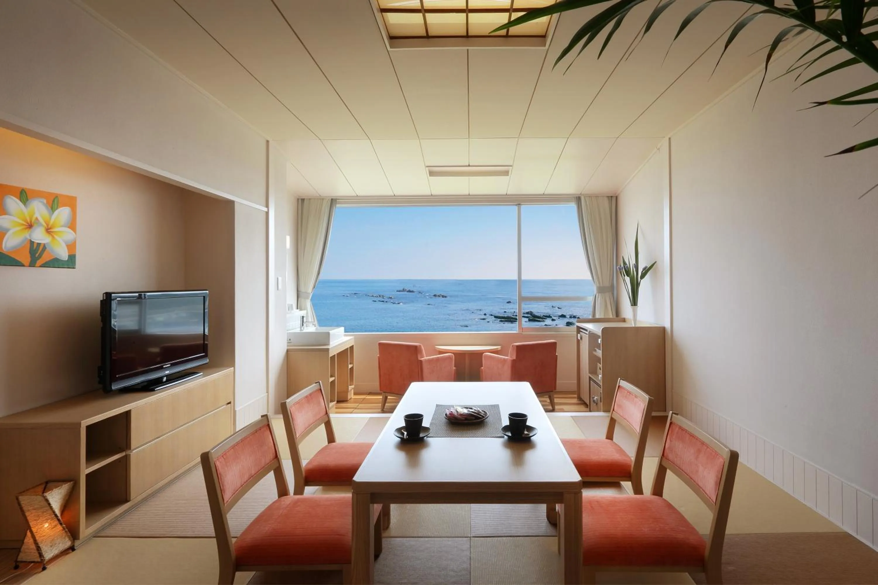 Photo of the whole room in Shirahama Ocean Resort