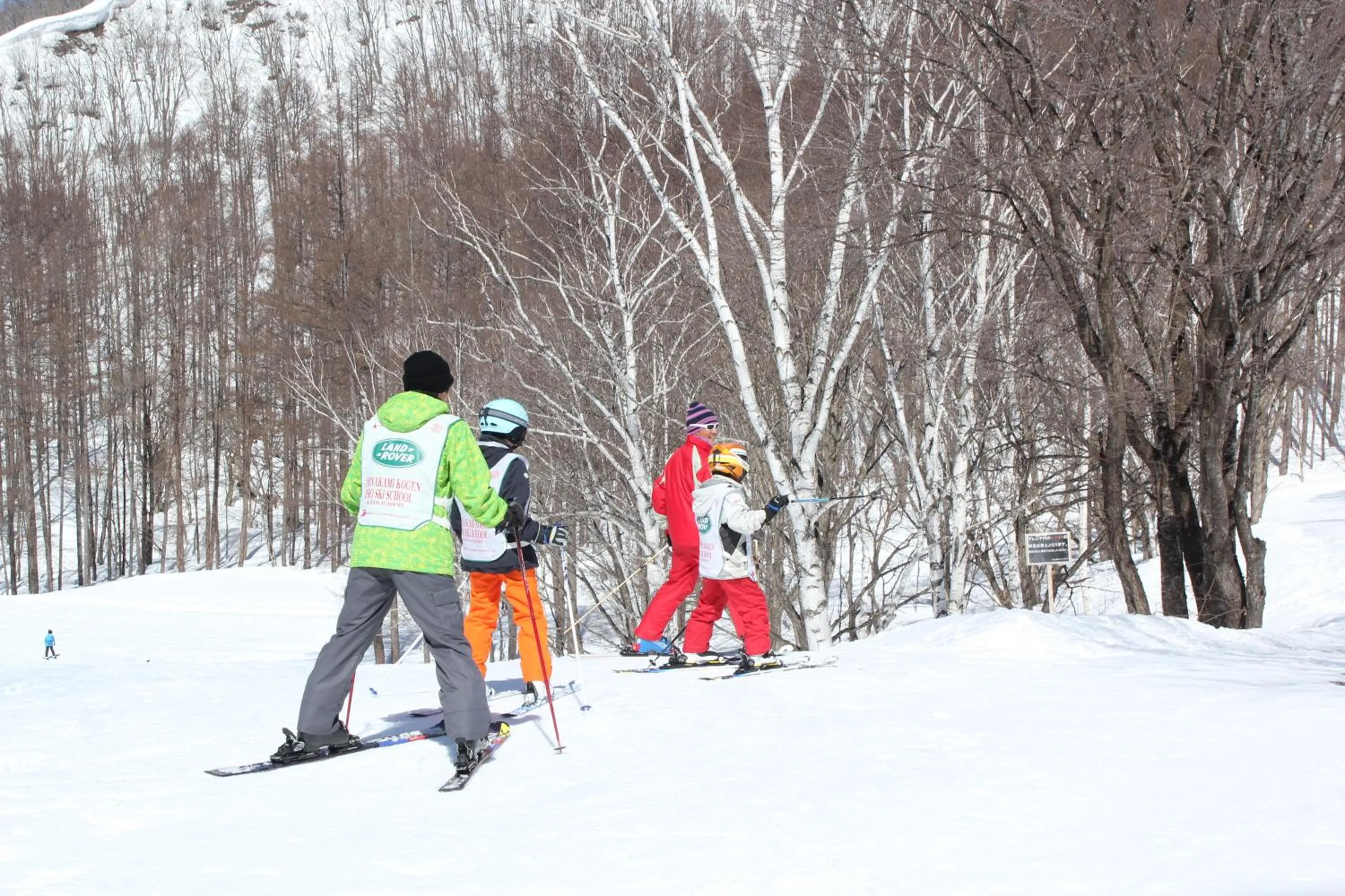 Ski School in Minakami Kogen Hotel 200