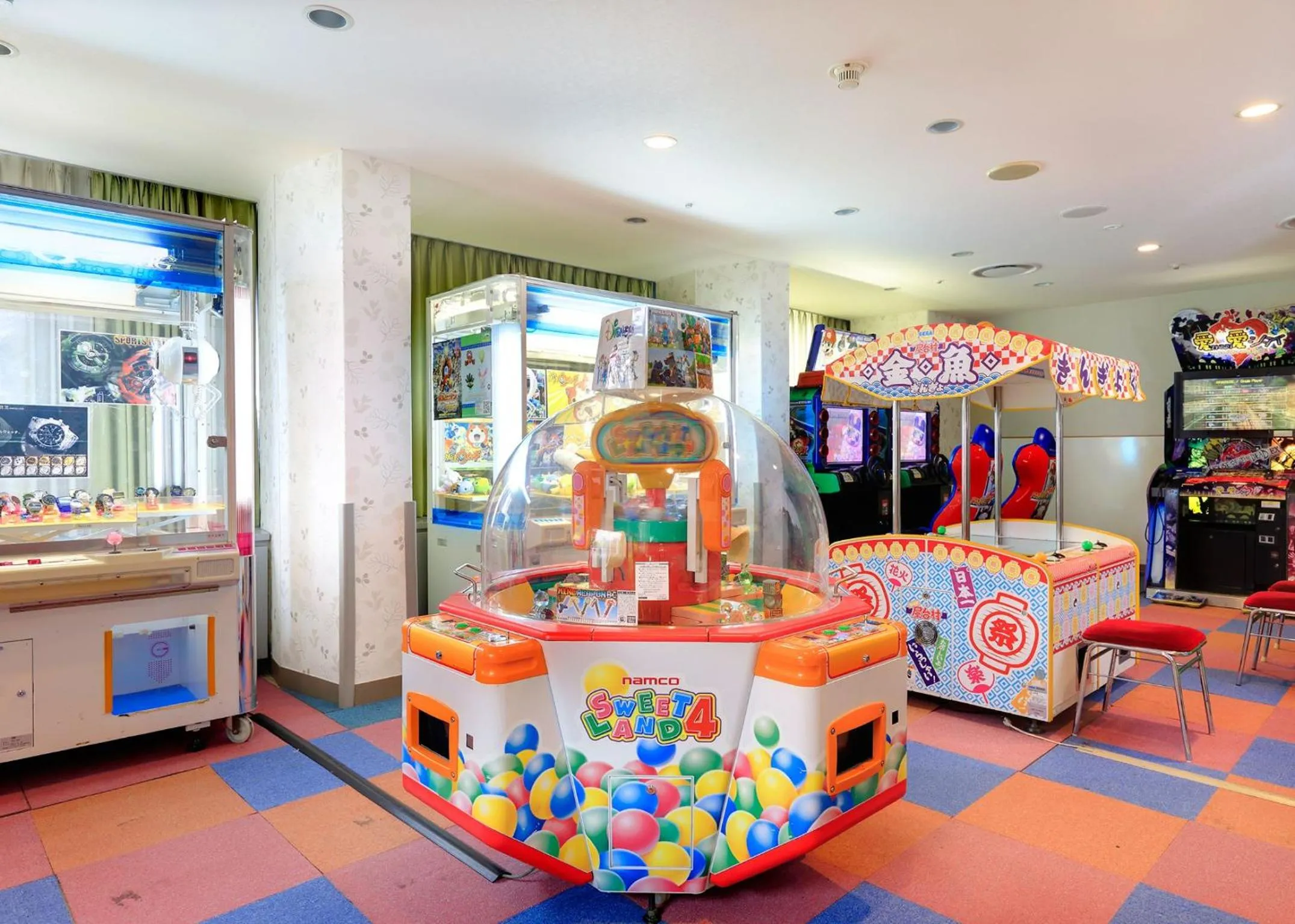 Game Room in Minakami Kogen Hotel 200