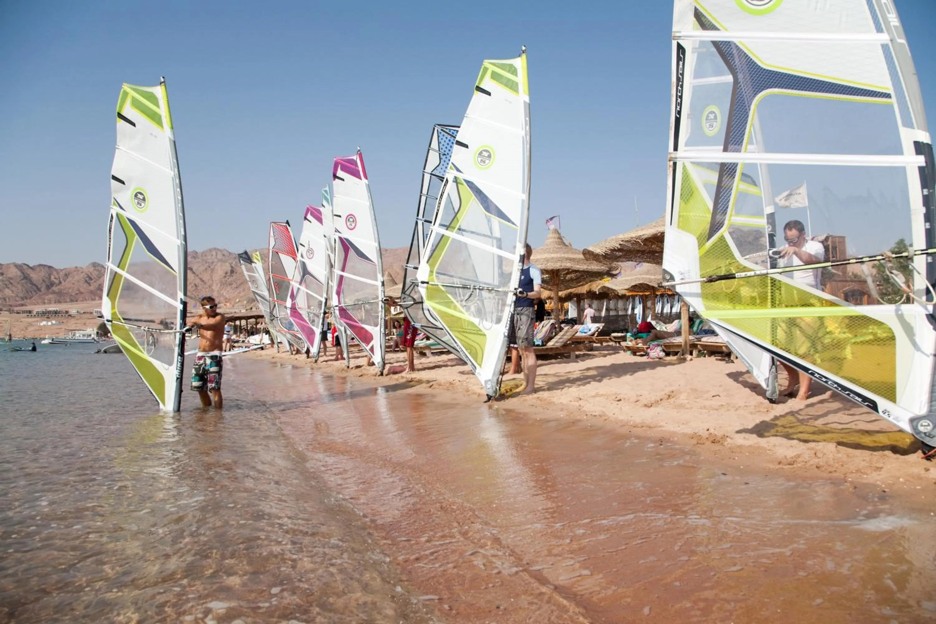 Windsurfing in Ganet Sinai Resort