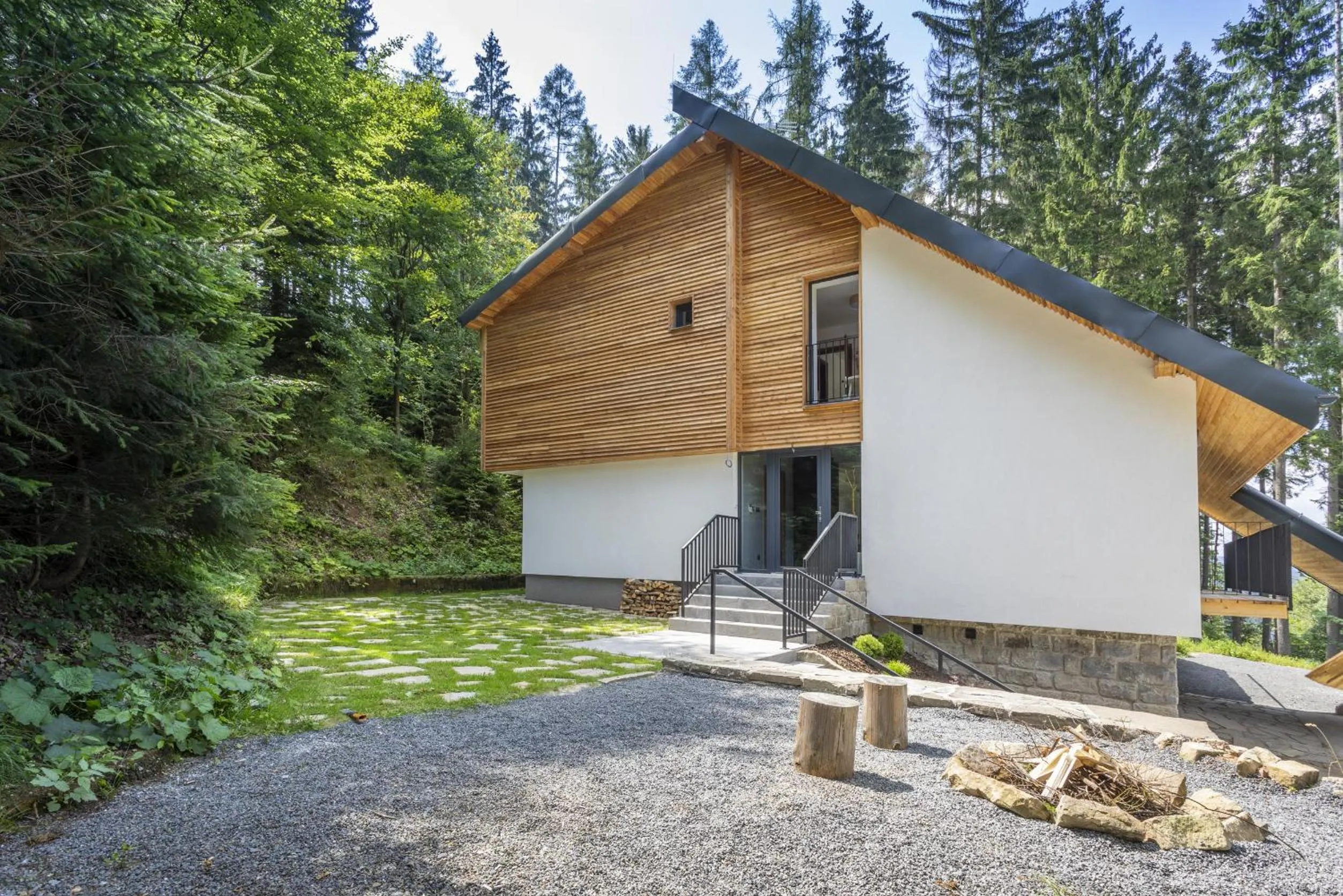 Property building in Penzion Skaličí