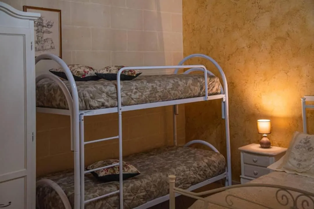 Bed in B&B Giardino Isabella