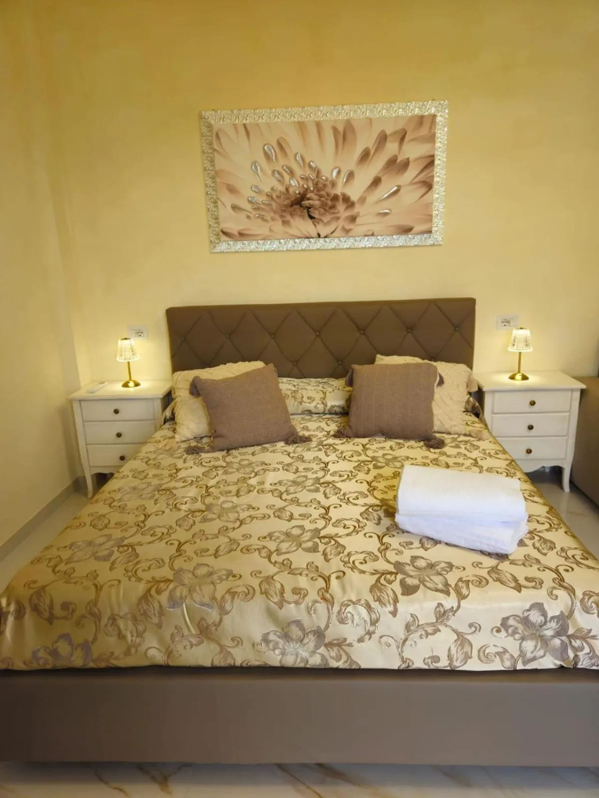 Bed in B&B Giardino Isabella