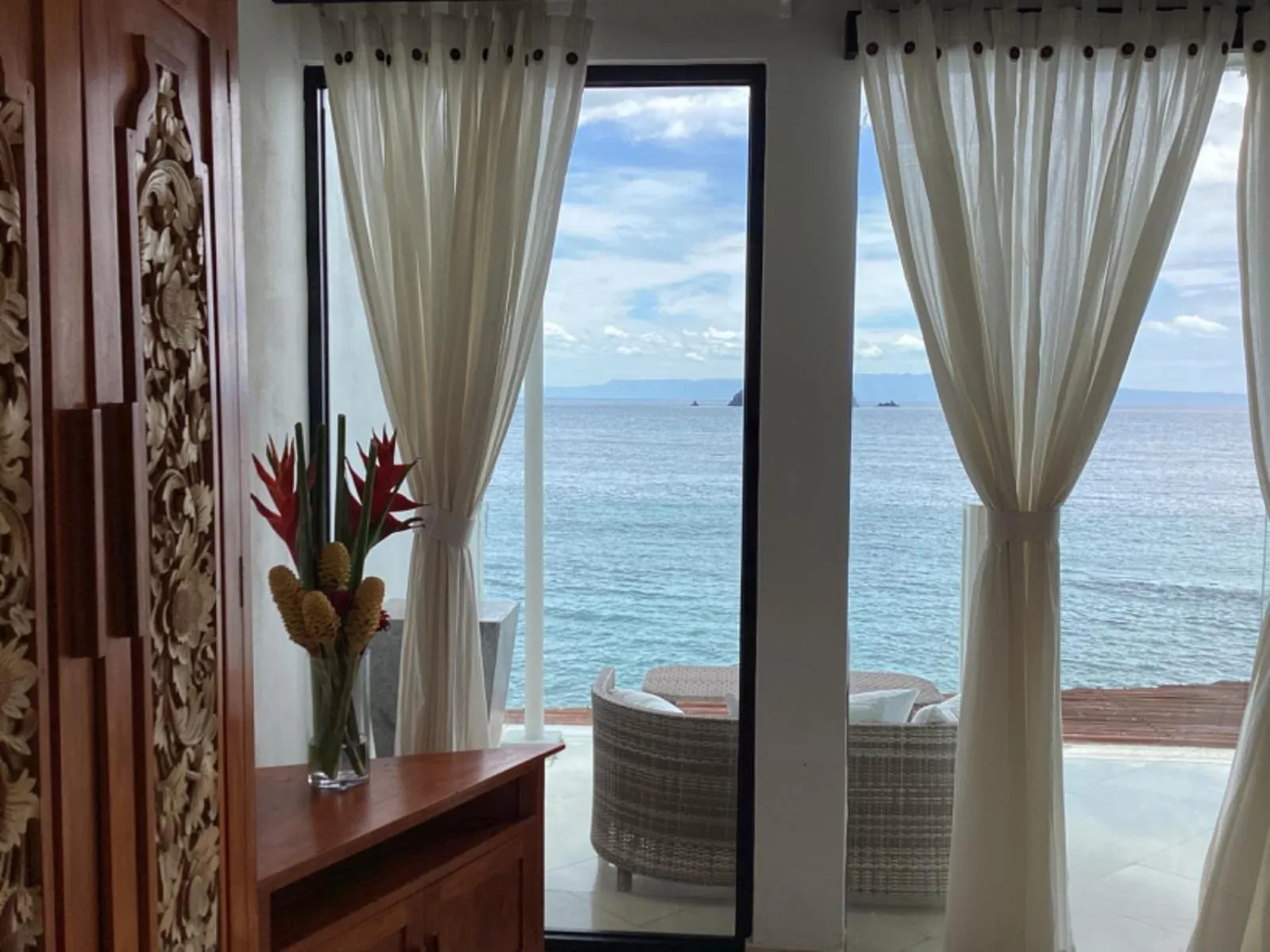 Puri Oka Beach Bungalows