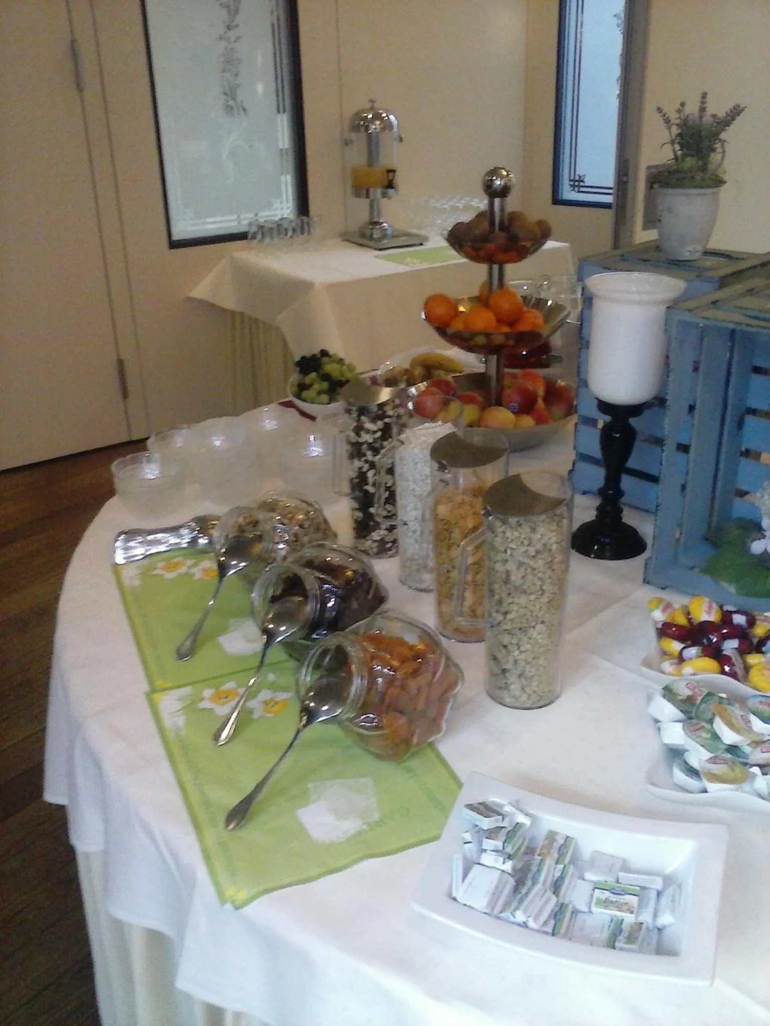 Buffet breakfast in Hotel Zum Märchenwald