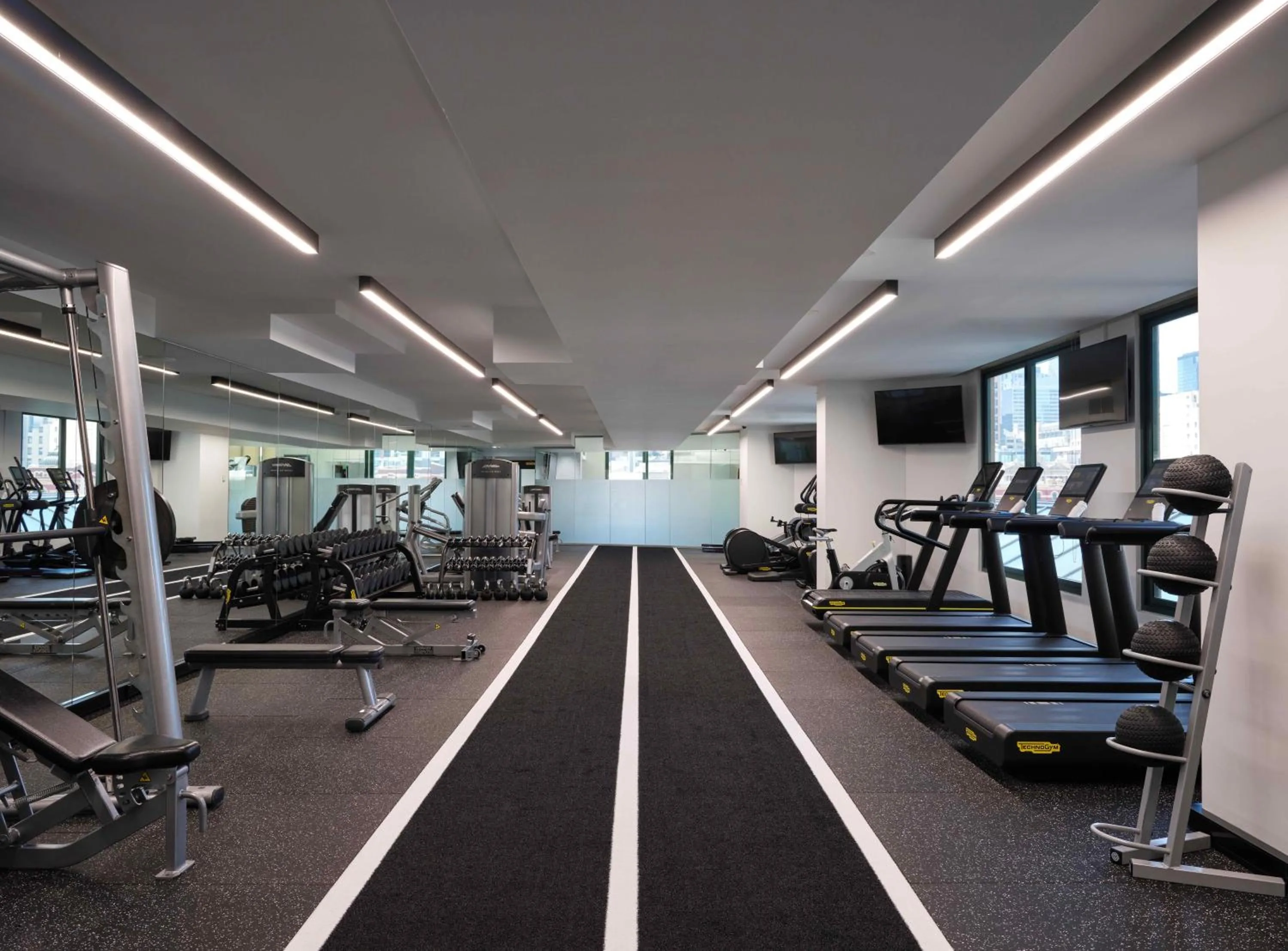 Fitness centre/facilities in The Langham Melbourne