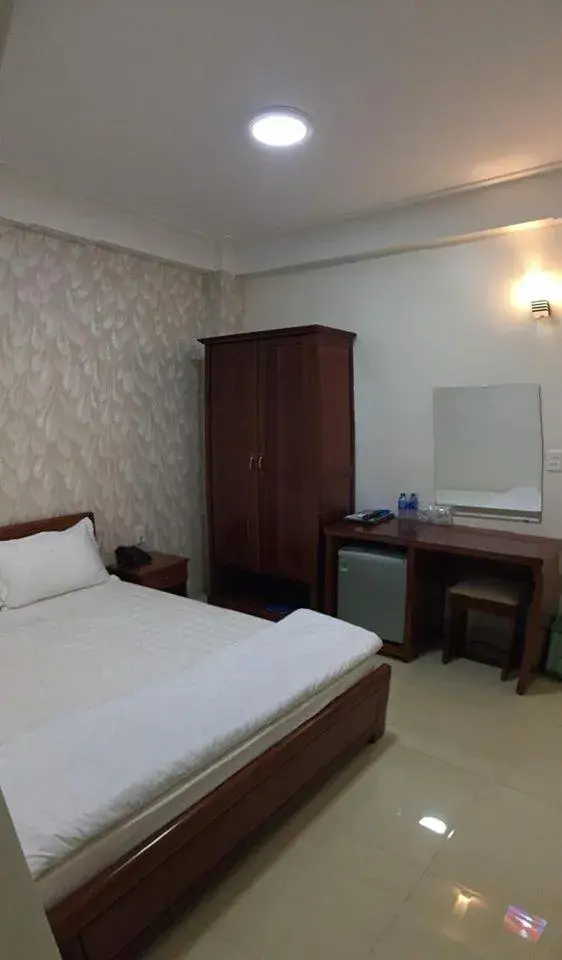 Double Room in Khách sạn Trâm Anh Double Room in Khách sạn Trâm Anh