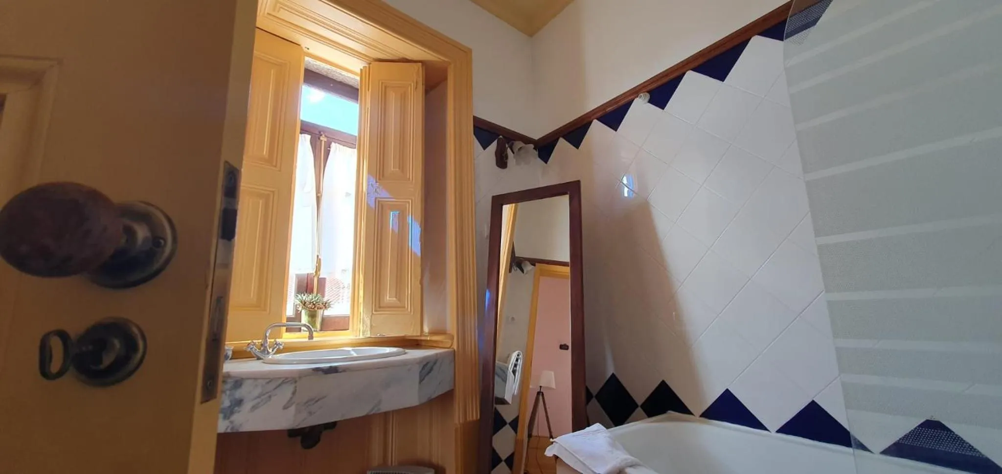 Bathroom in Casa do Fundo - Sustainable & Ecotourism
