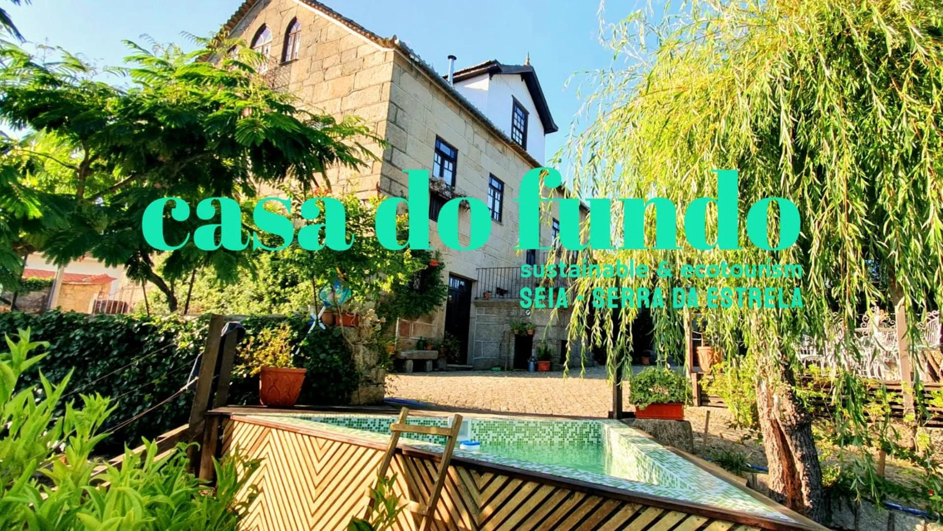 Property building in Casa do Fundo - Sustainable & Ecotourism