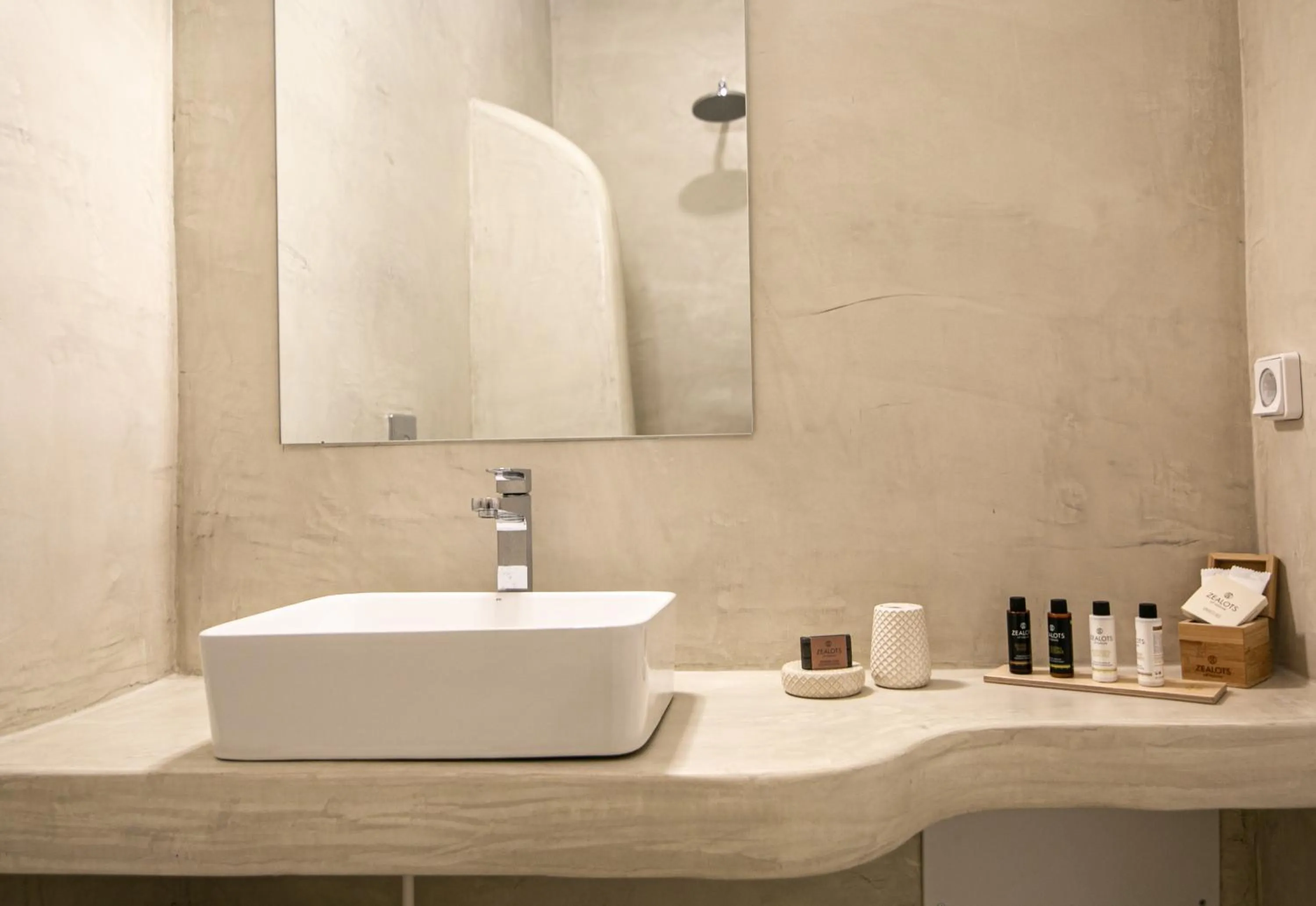 Bathroom in Apanomeria Boutique Residence