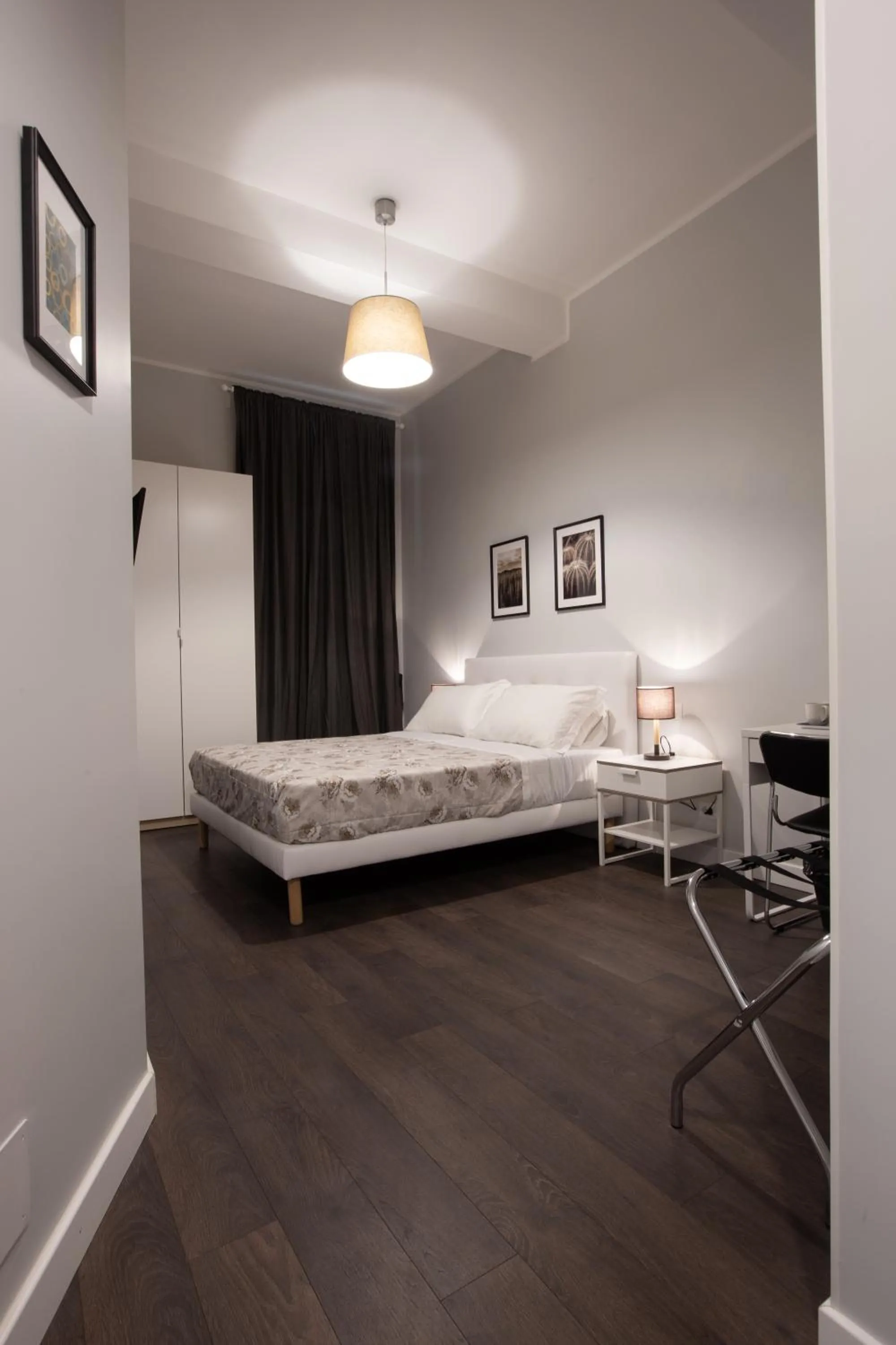 Bed in maribea rome center