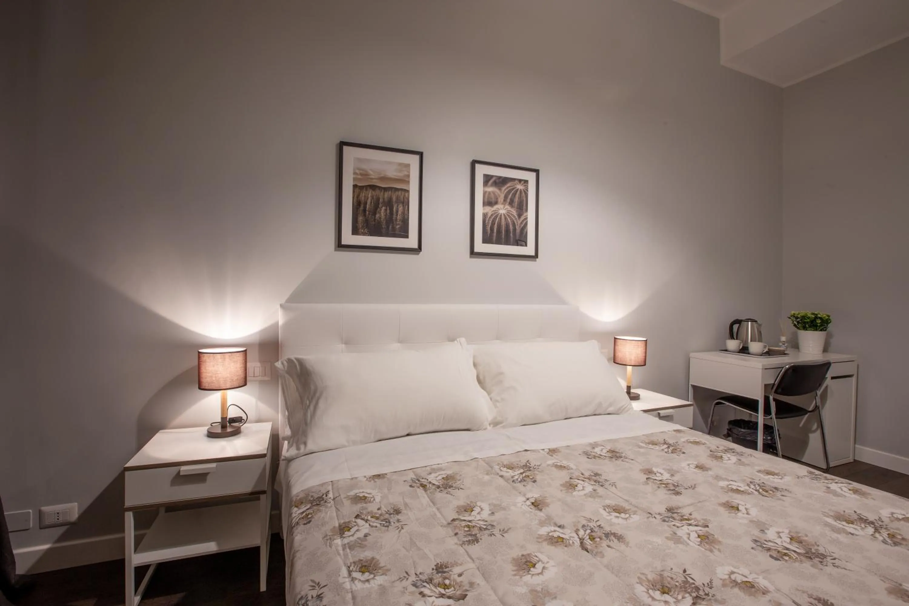 Bed in maribea rome center