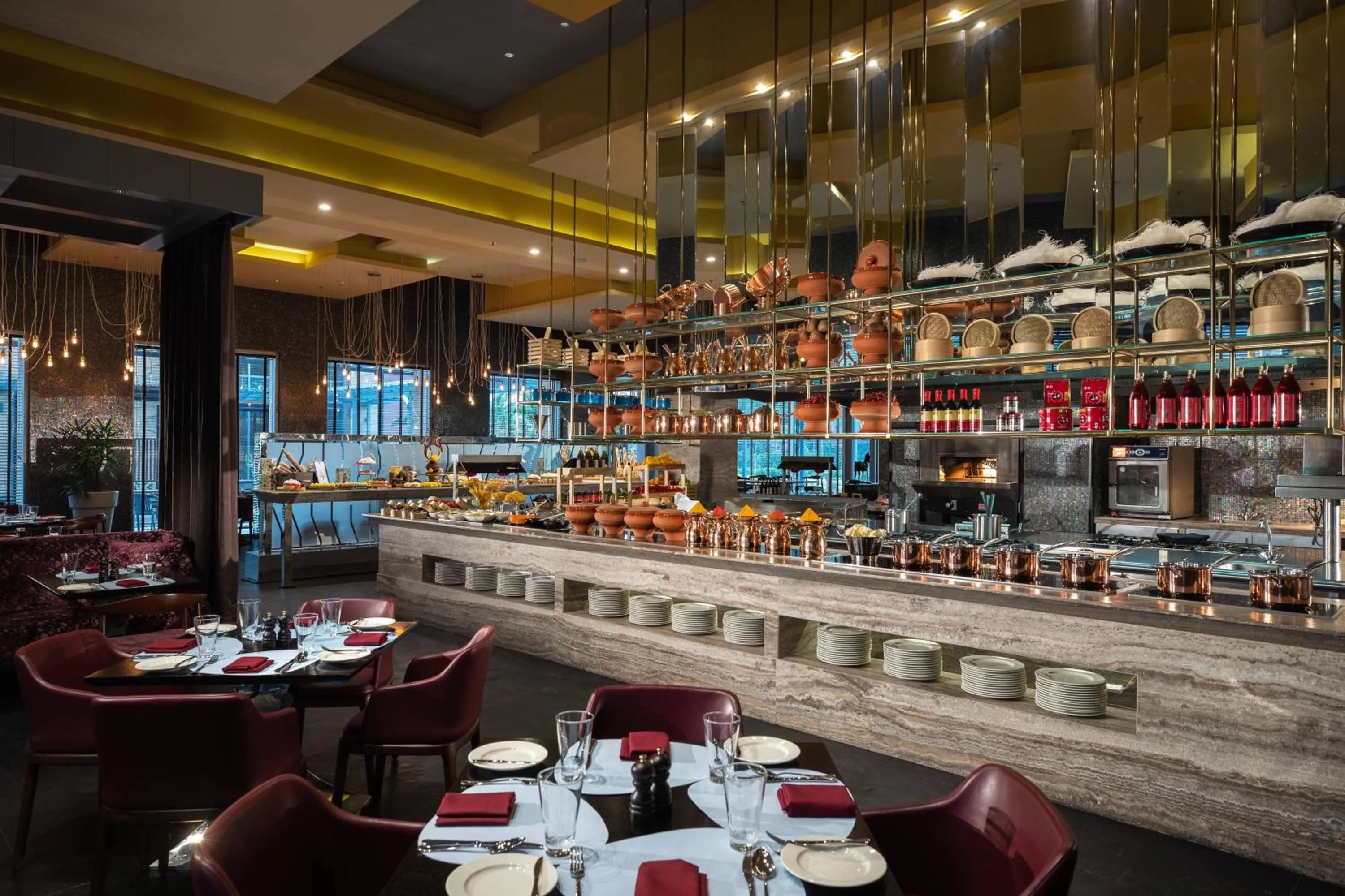 Restaurant/places to eat in Renaissance Bengaluru Race Course Hotel