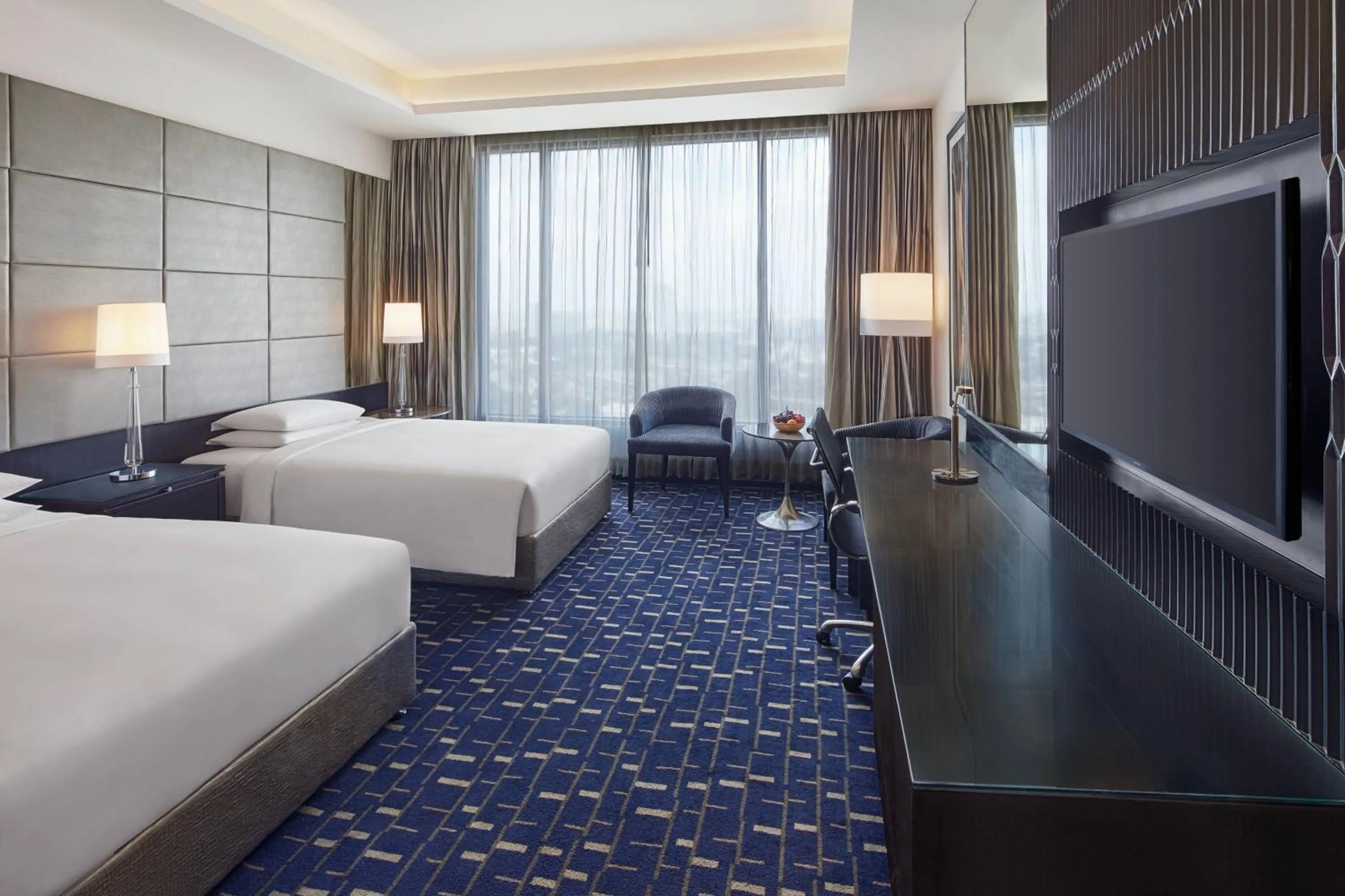 Photo of the whole room, Bed in Renaissance Bengaluru Race Course Hotel