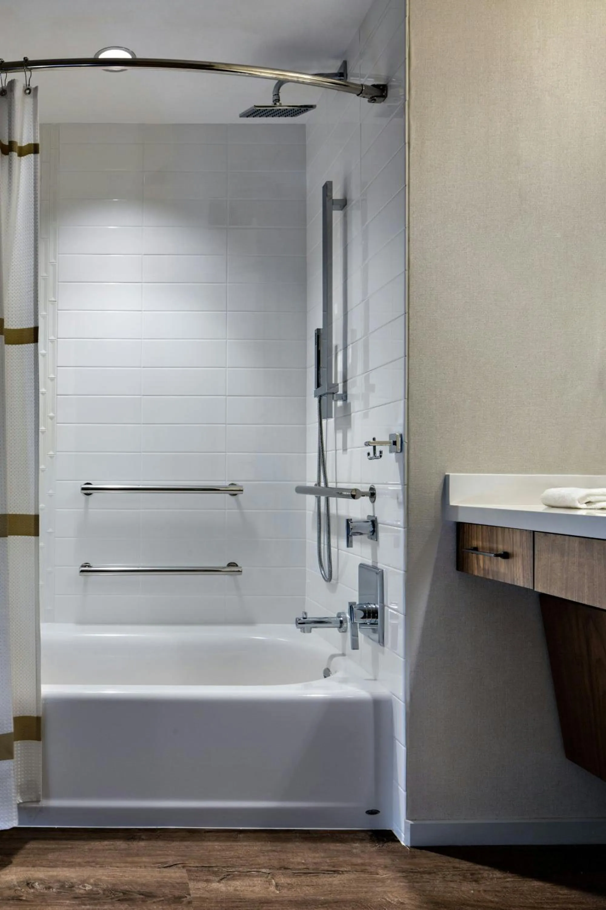 Bathroom in Houston CityPlace Marriott at Springwoods Village