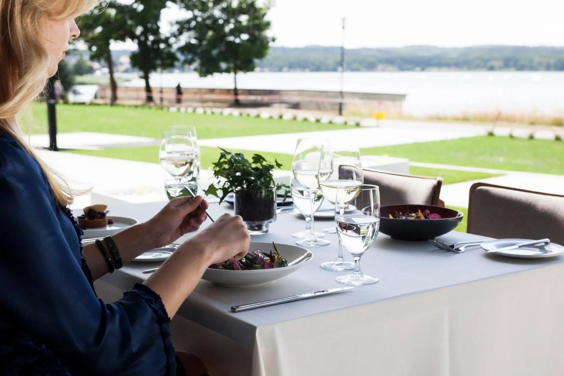 Restaurant/places to eat in Notera Hotel SPA