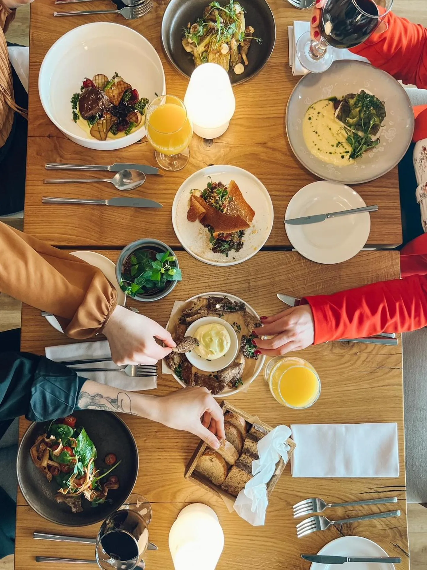 Restaurant/places to eat in Notera Hotel SPA