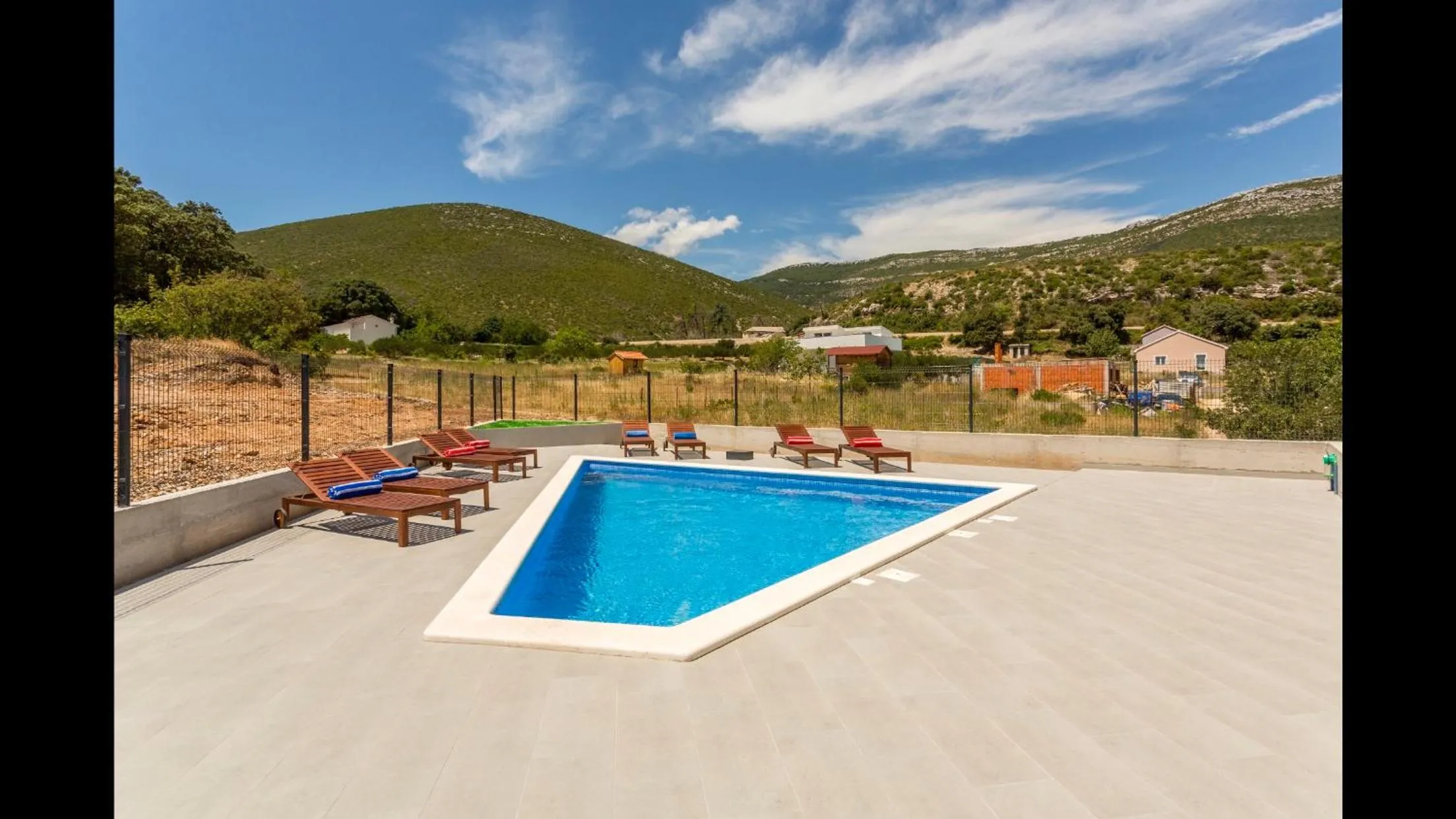 Mountain view in Villa Mila Kastela