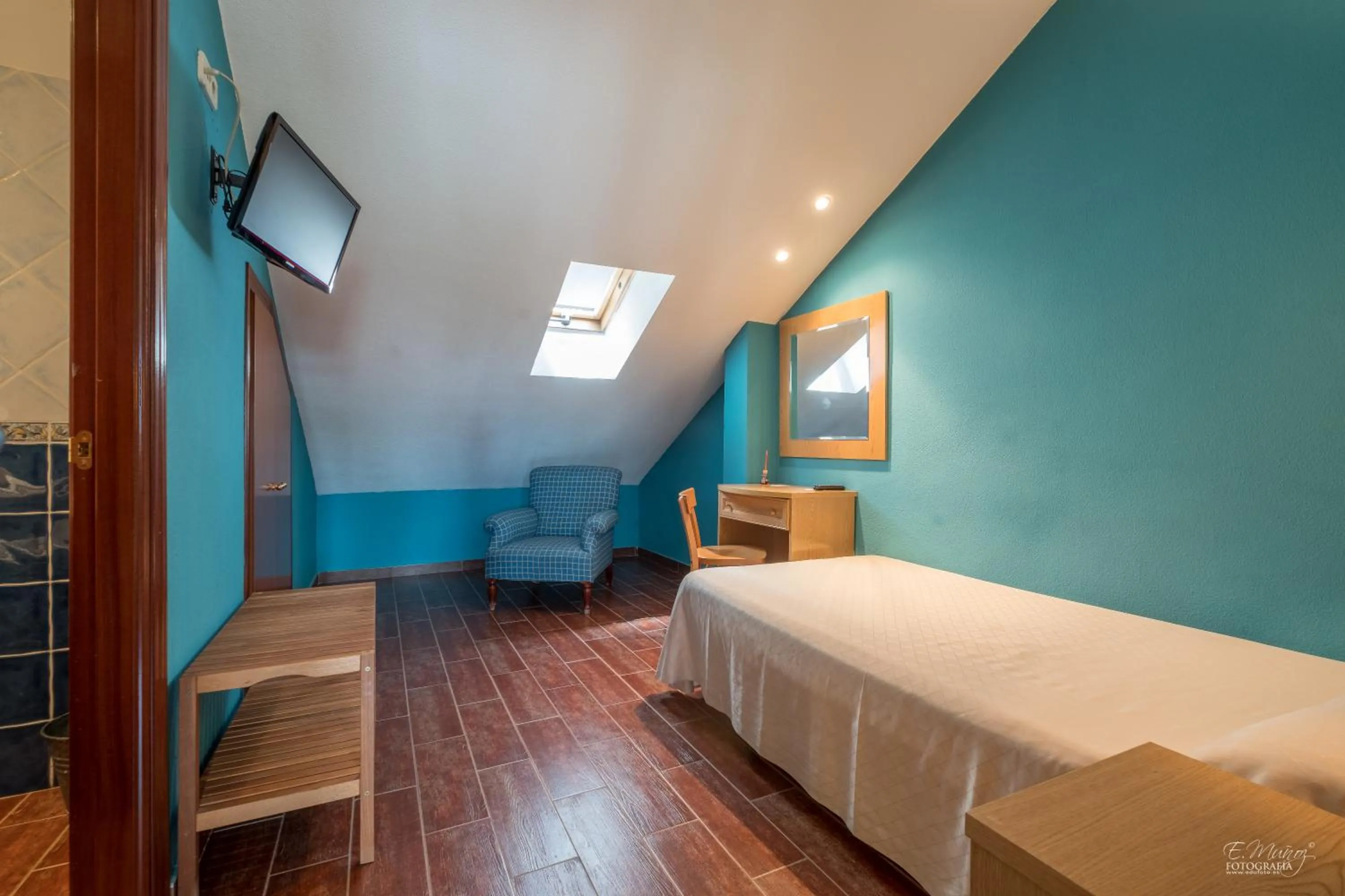 Photo of the whole room, Bed in Hotel Vivar