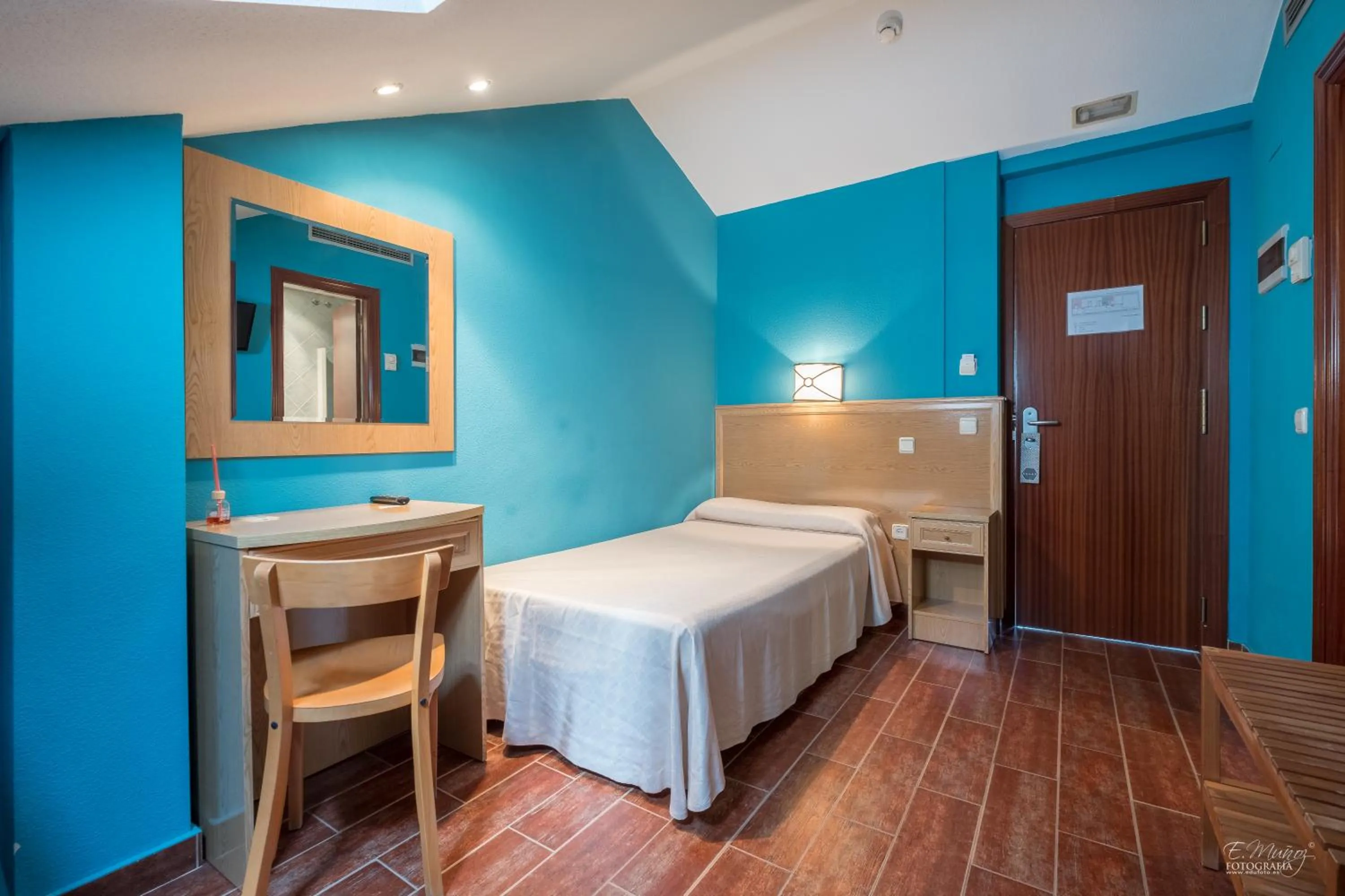 Photo of the whole room, Bed in Hotel Vivar