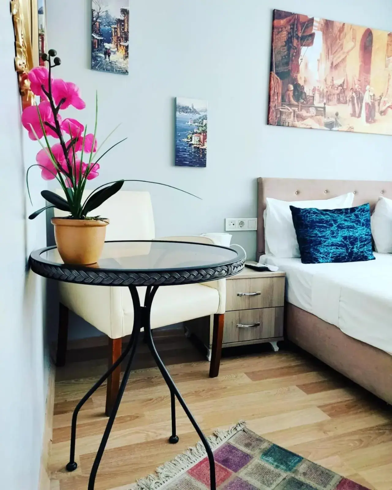 Double Room in Hotel Estambul Double Room in Hotel Estambul