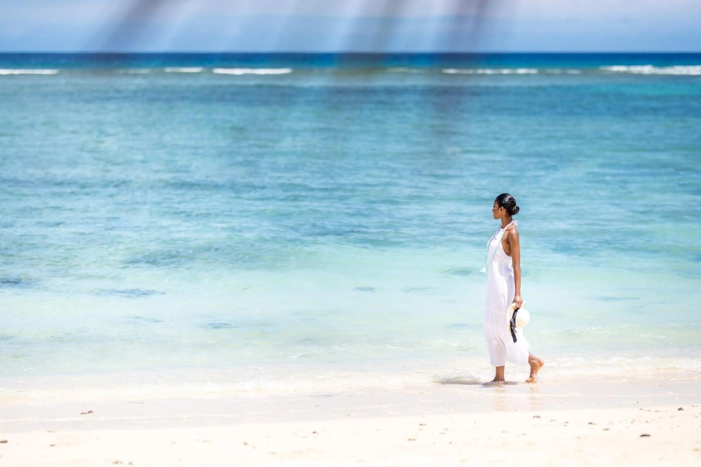 Beach in Victoria Beachcomber Resort & Spa