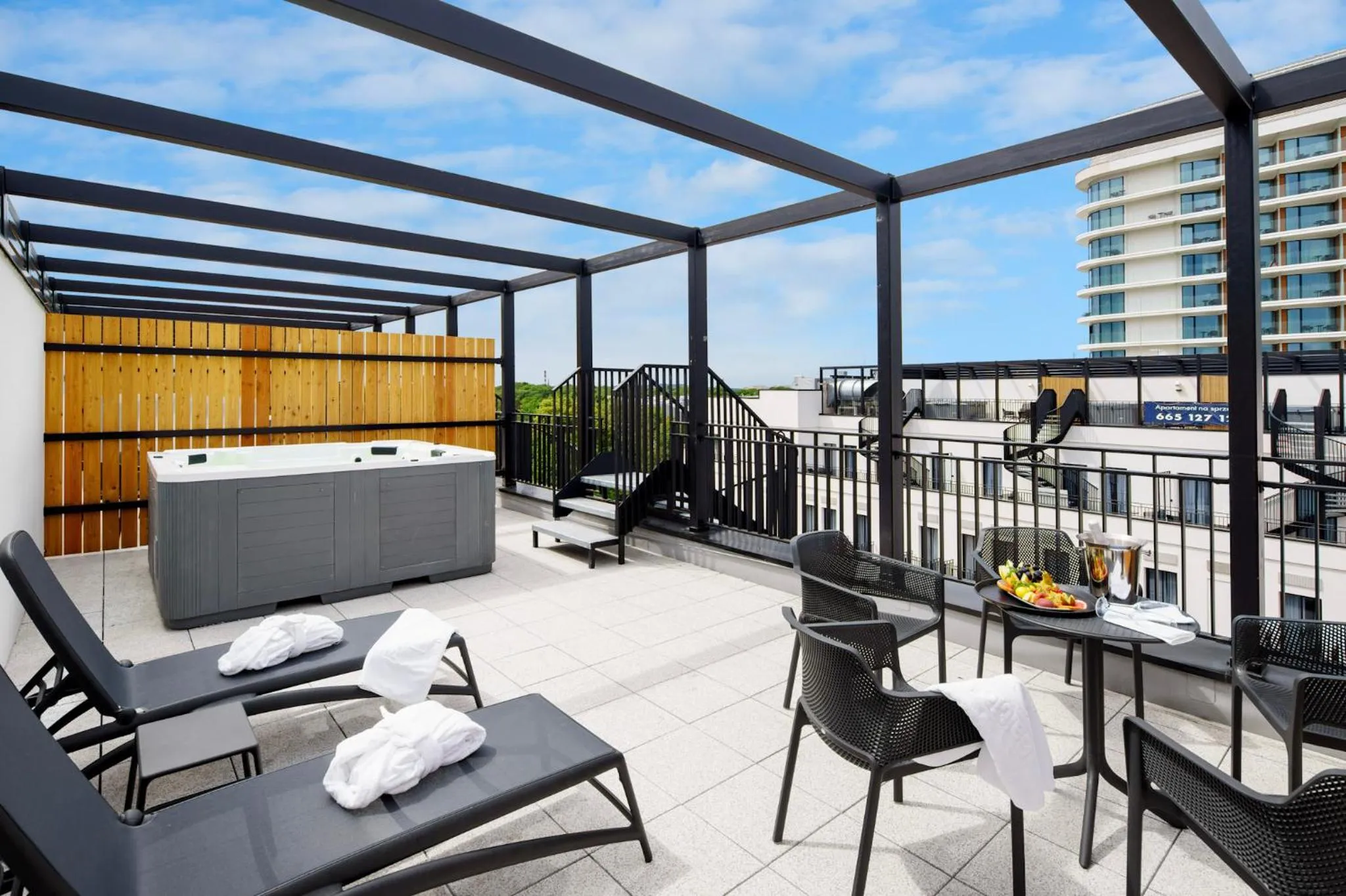 Hot Tub in Baltic Park Fort by Zdrojowa