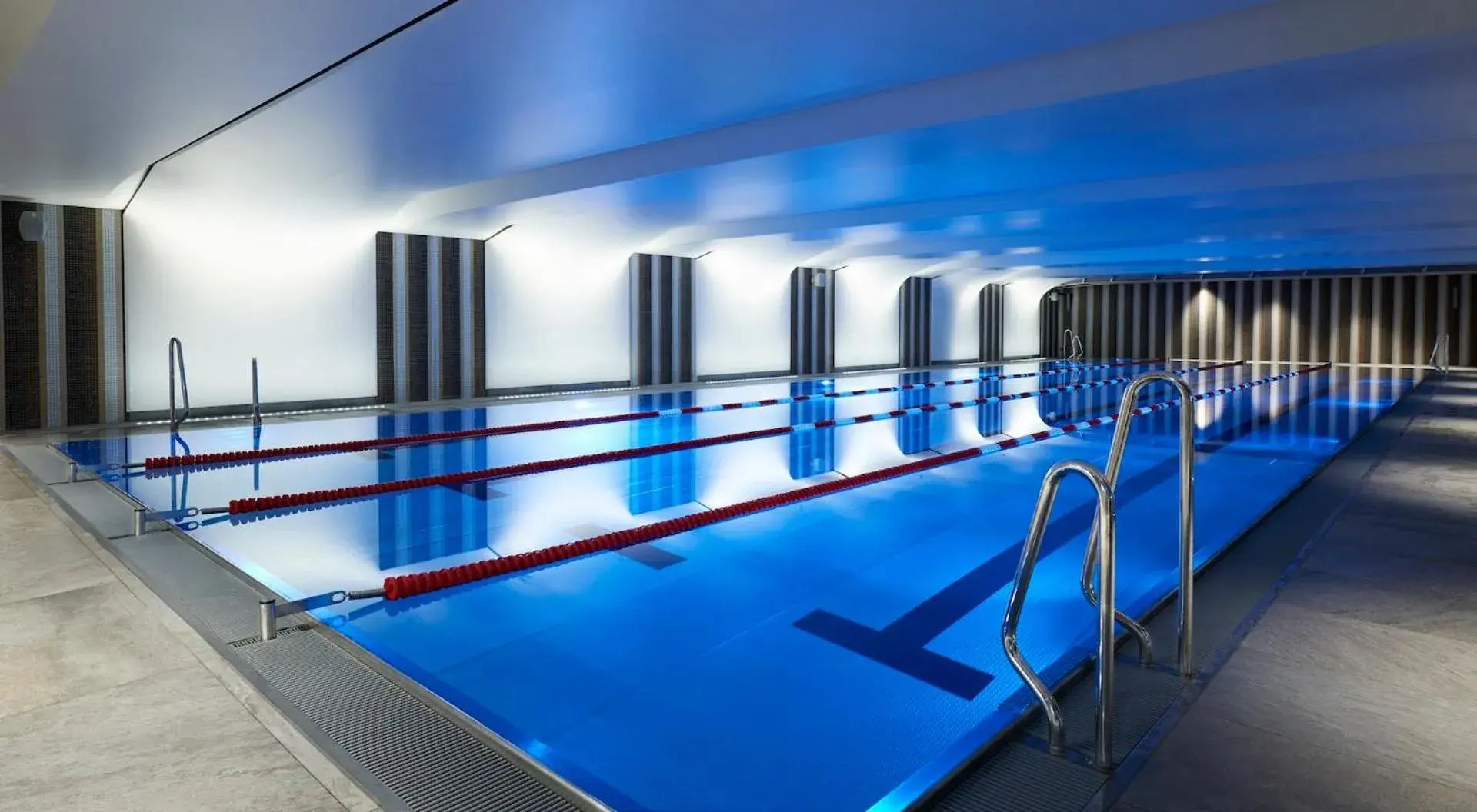 Swimming pool in Baltic Park Fort by Zdrojowa Swimming pool in Baltic Park Fort by Zdrojowa