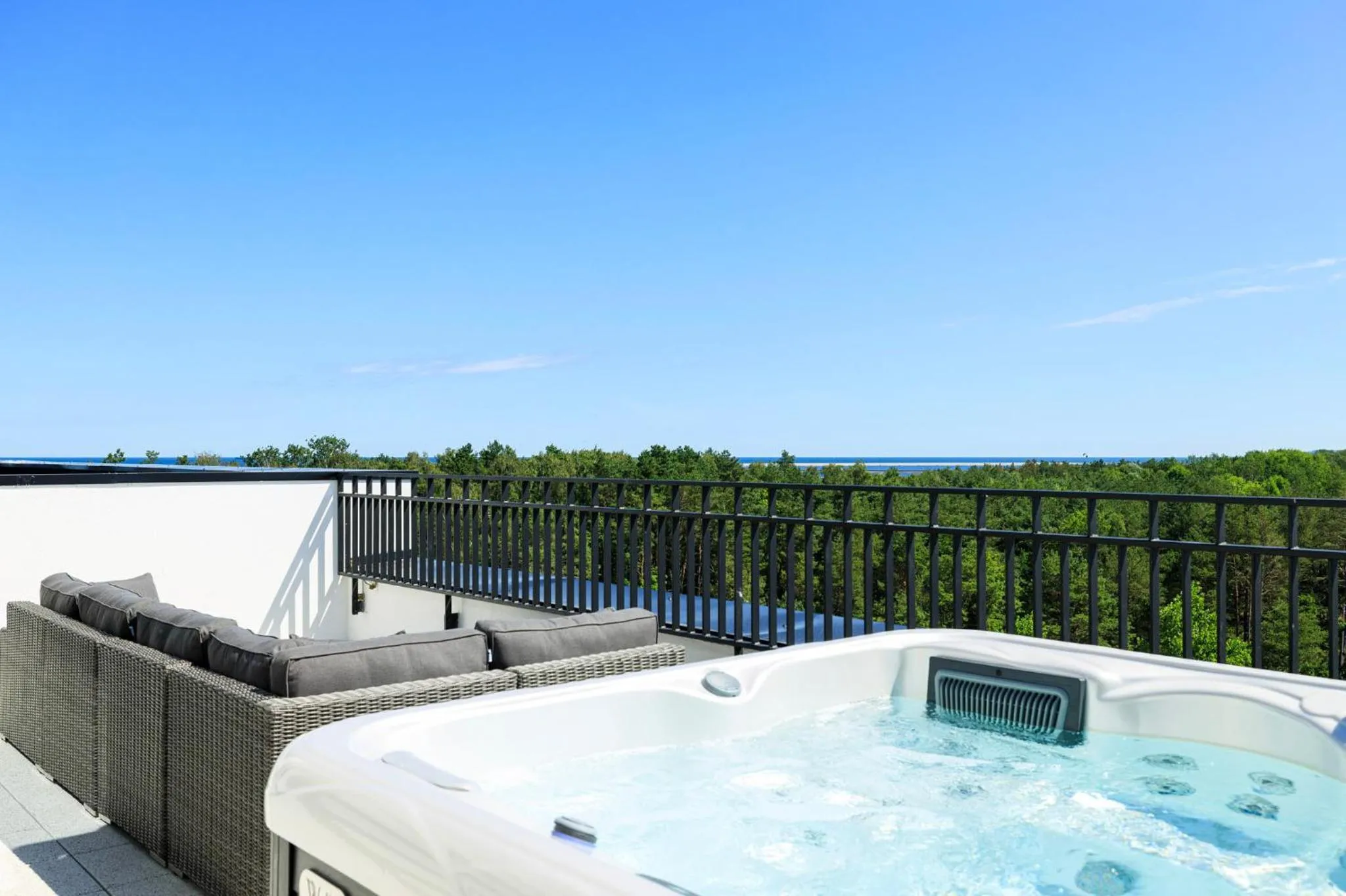 Hot Tub in Baltic Park Fort by Zdrojowa