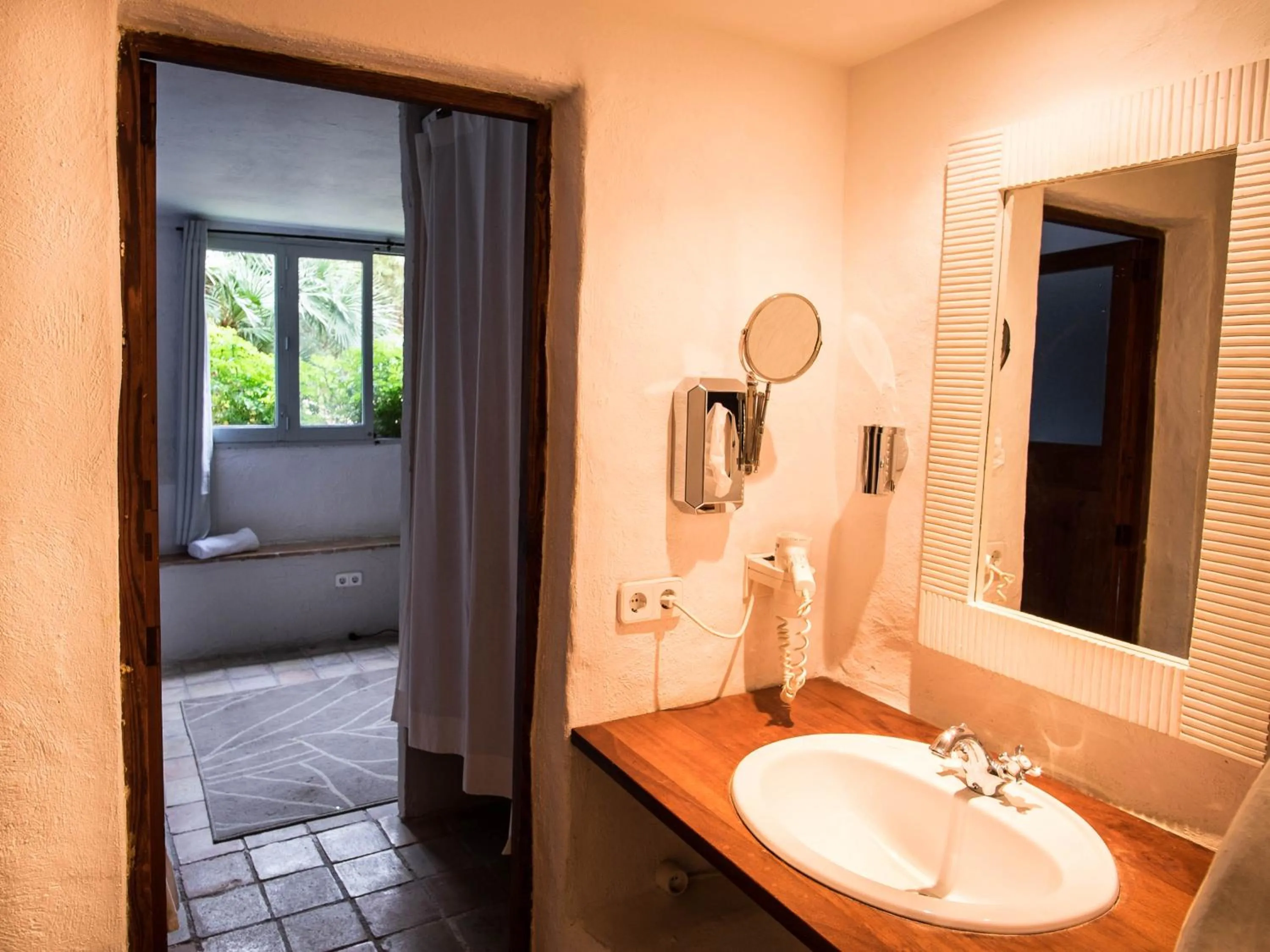 Bathroom in S´Hostal d´Esporles