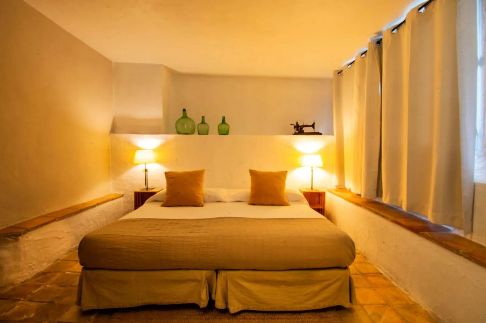 Bedroom, Bed in S´Hostal d´Esporles