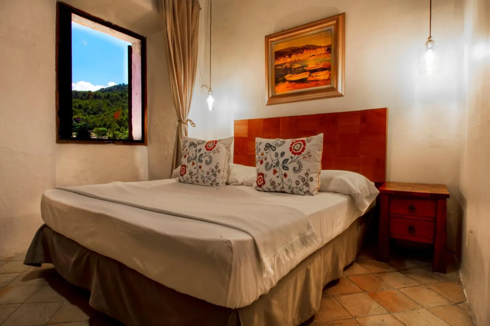 Bed in S´Hostal d´Esporles