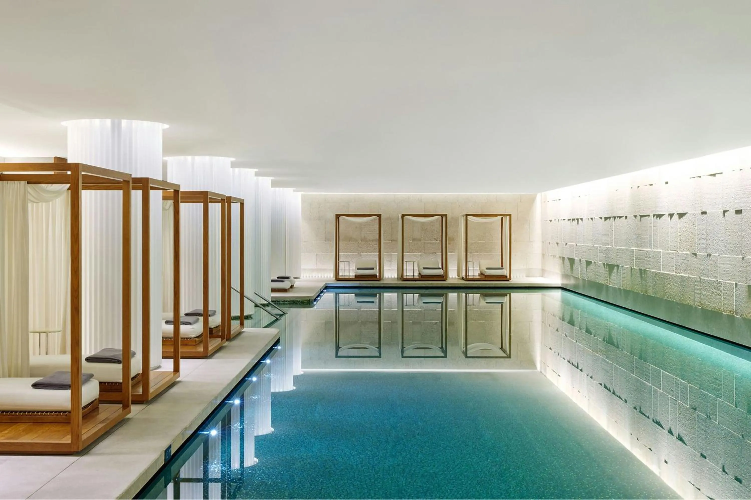 Swimming pool in Bvlgari Hotel London